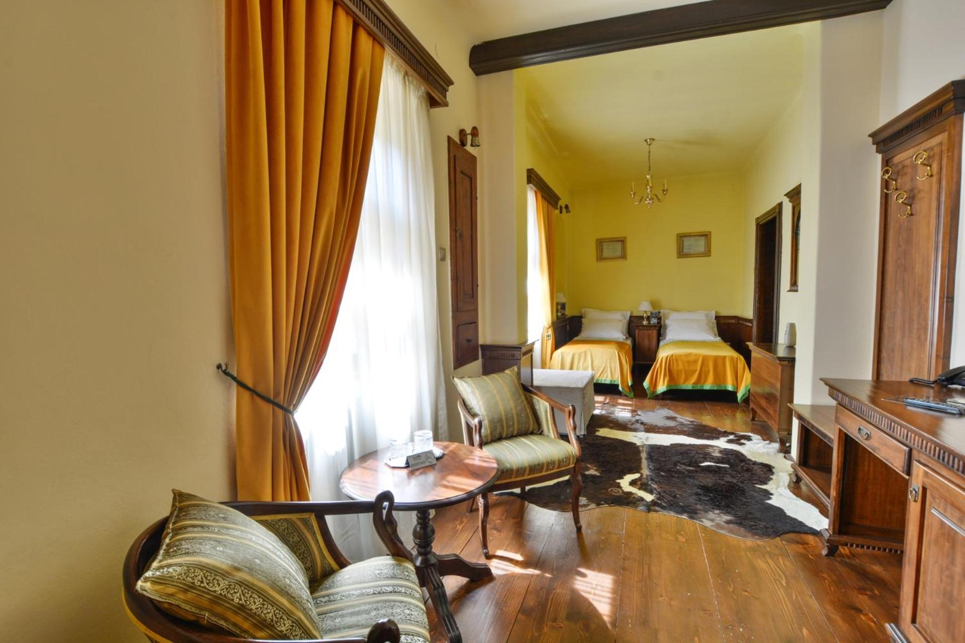 Room on cursive - Photo 8