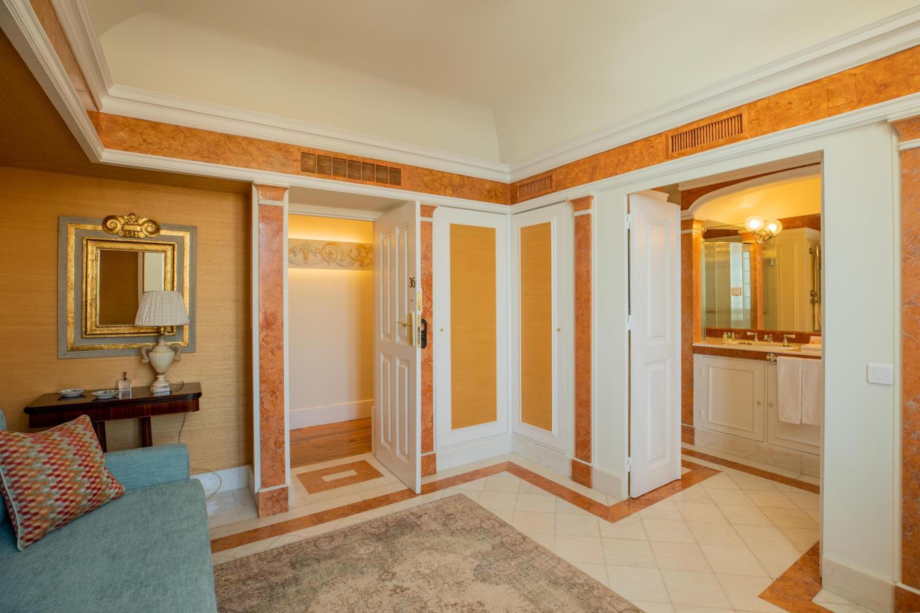 Superior Suite Frontal Ocean View - Photo 8