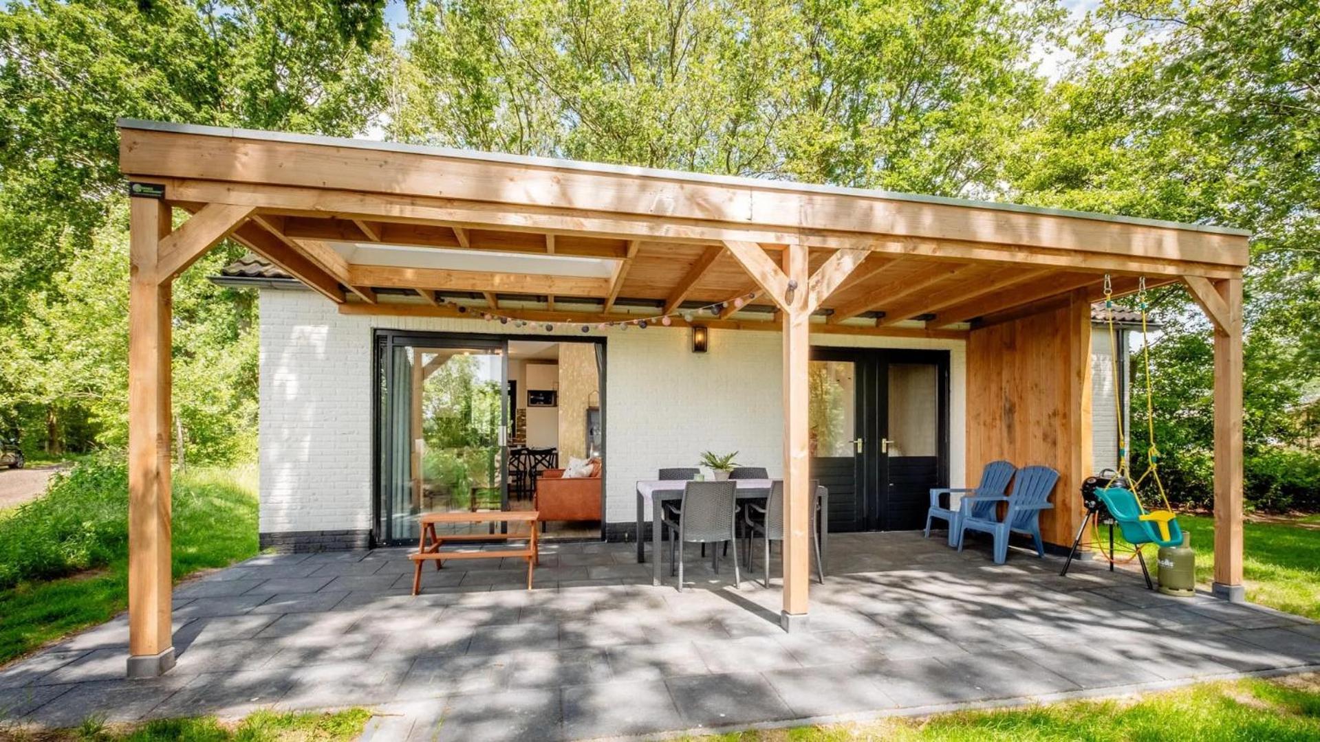 Three-Bedroom Bungalow photo 3