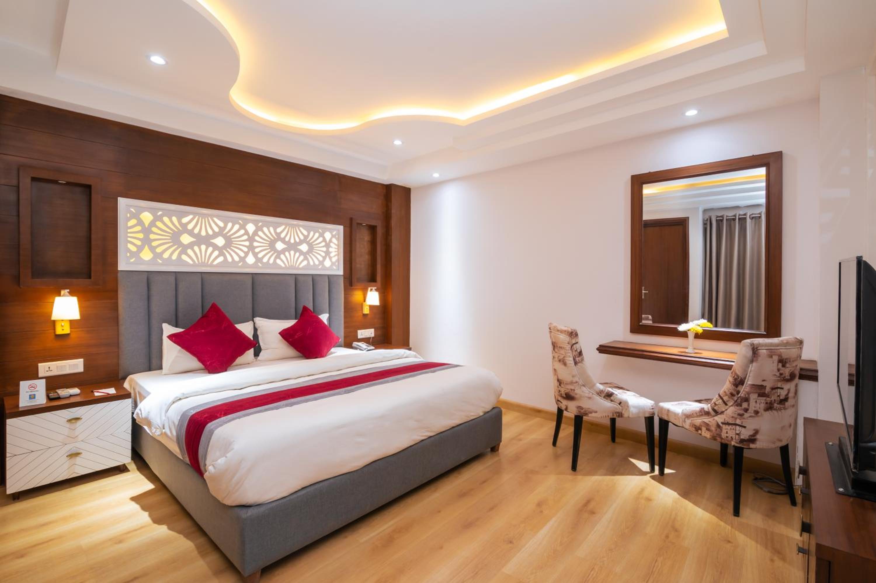 Deluxe Double Room - Photo 7