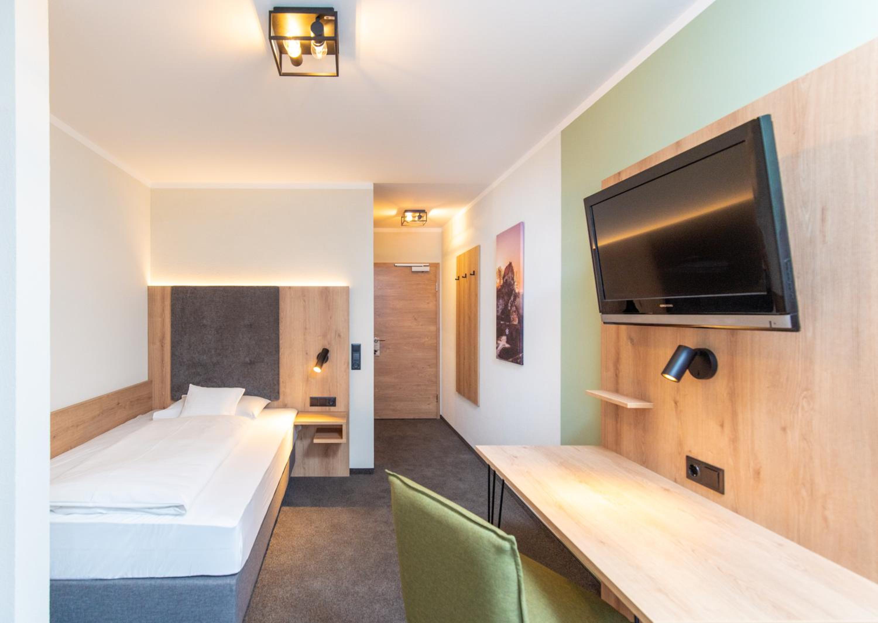 Single Room photo 1
