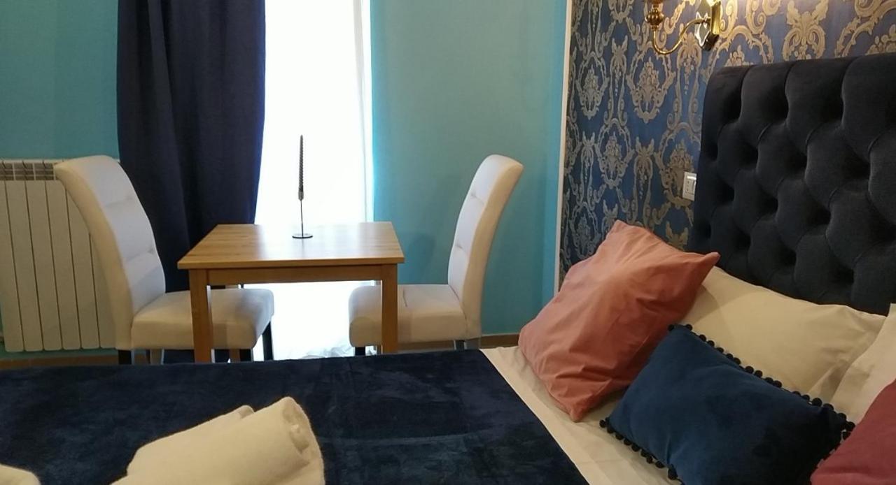 Deluxe Room - Photo 2