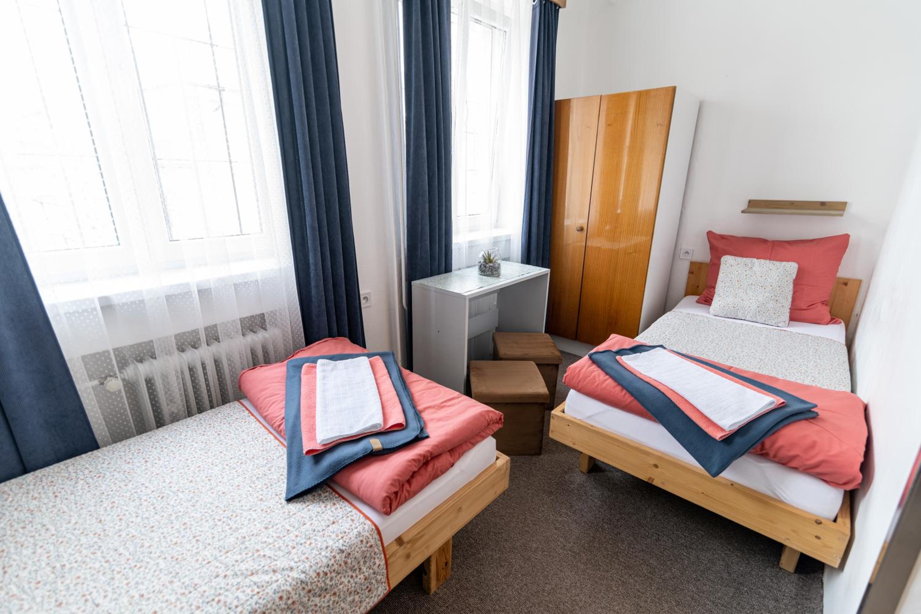 Triple Room - Photo 4