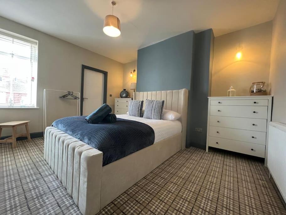 Four-Bedroom House photo 1