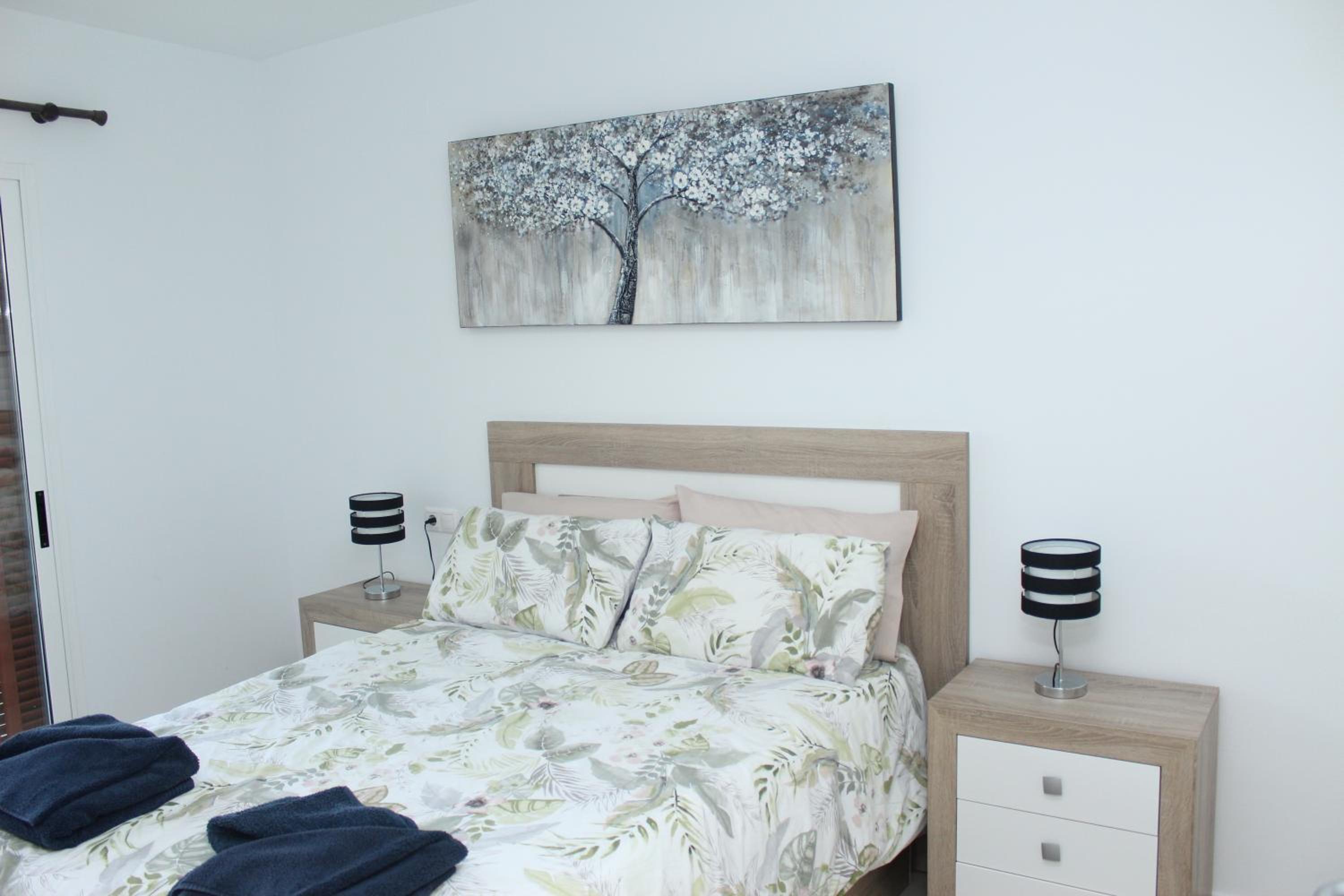 Apartamento con Balcón