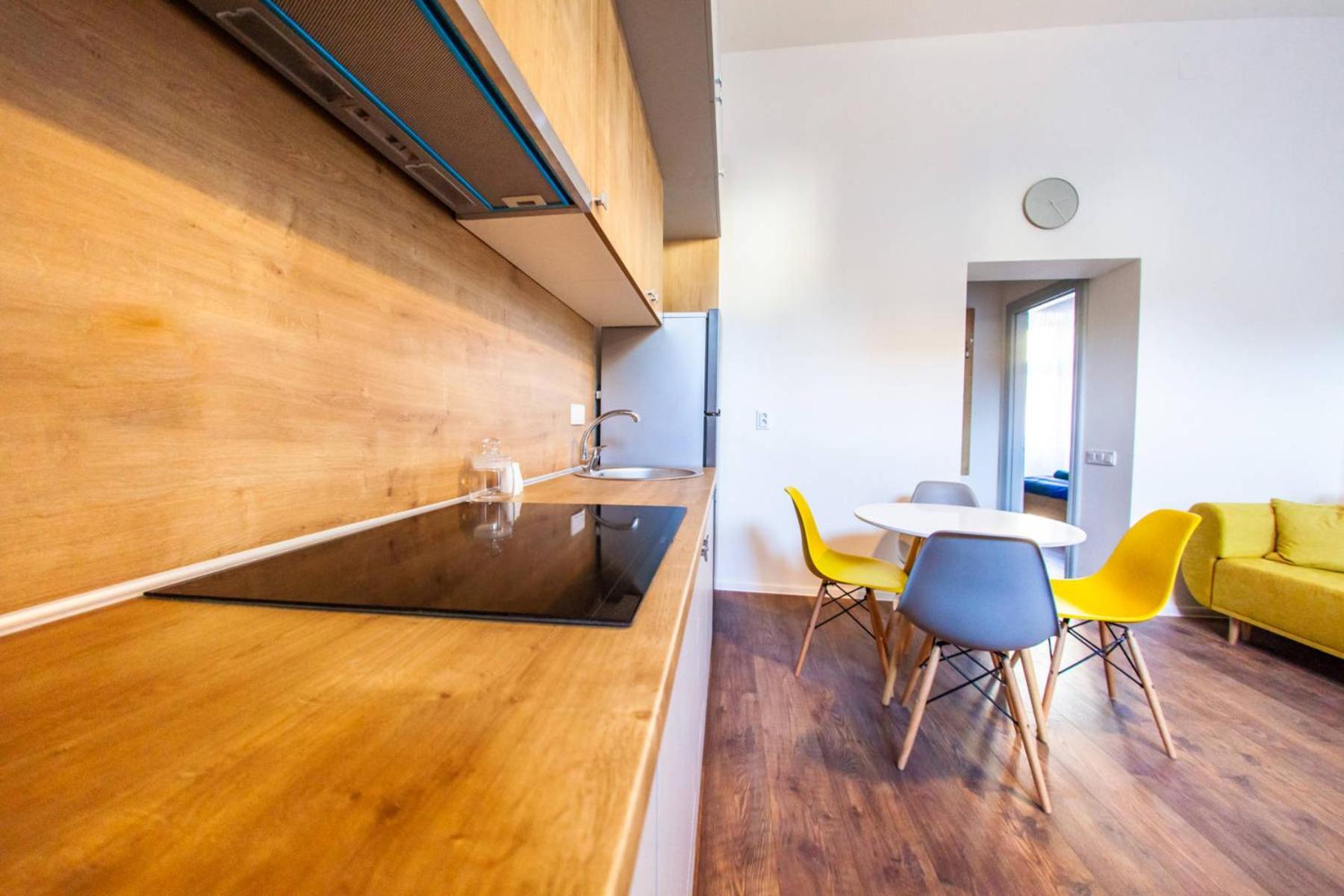 One-Bedroom Apartment - Photo 29