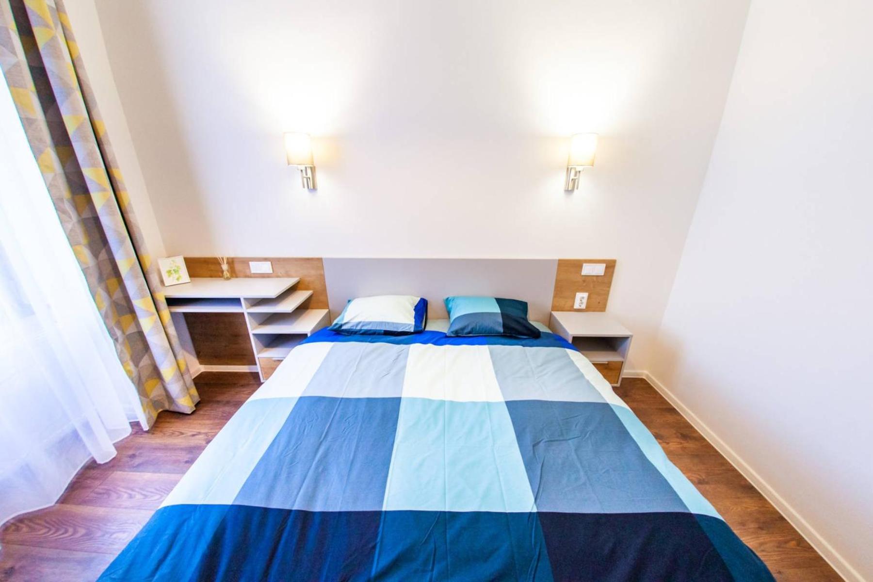 One-Bedroom Apartment - Photo 38