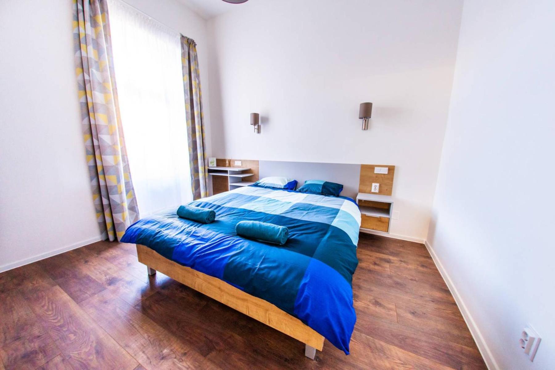 One-Bedroom Apartment - Photo 41