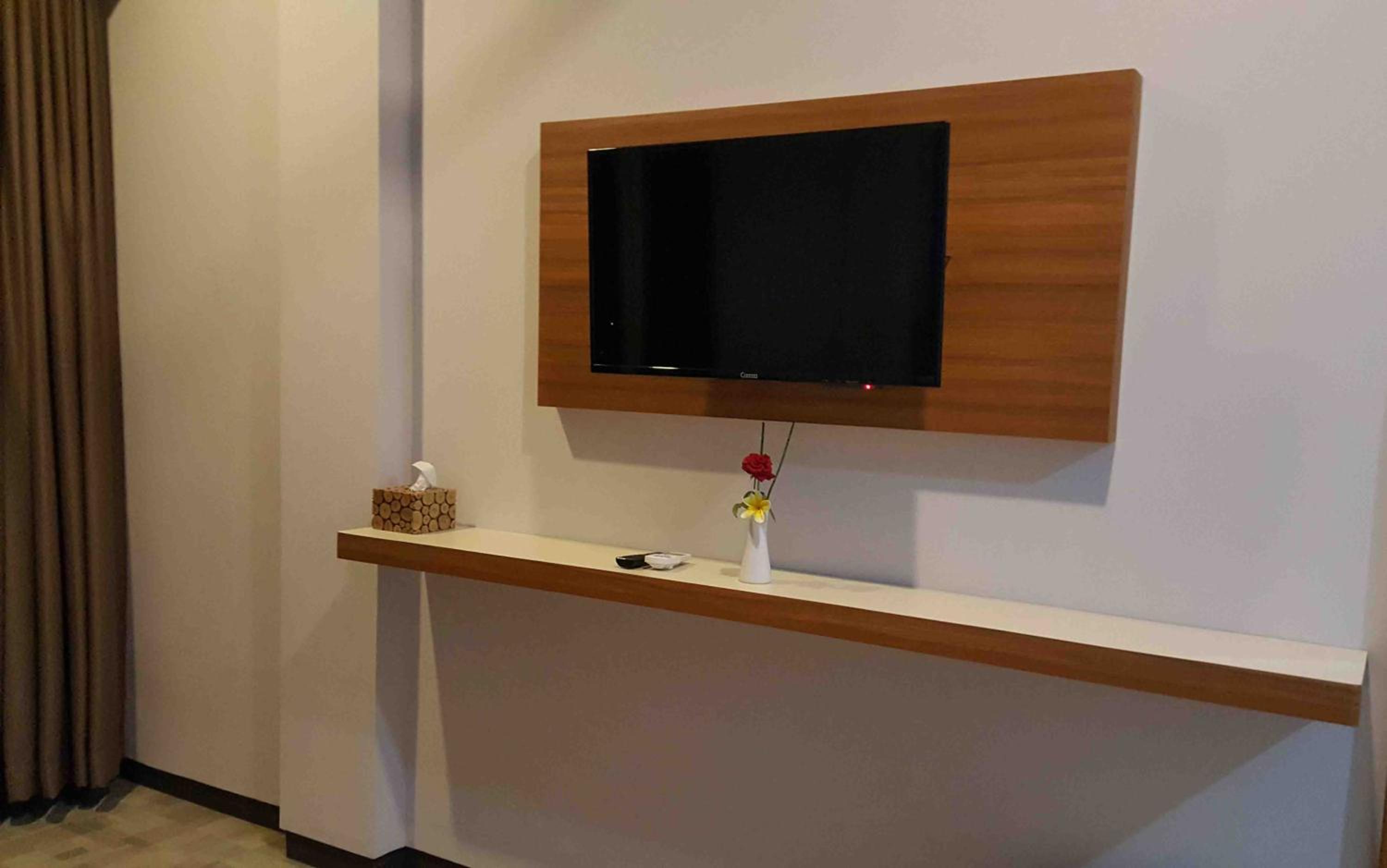 Standard Double or Twin Room photo 3