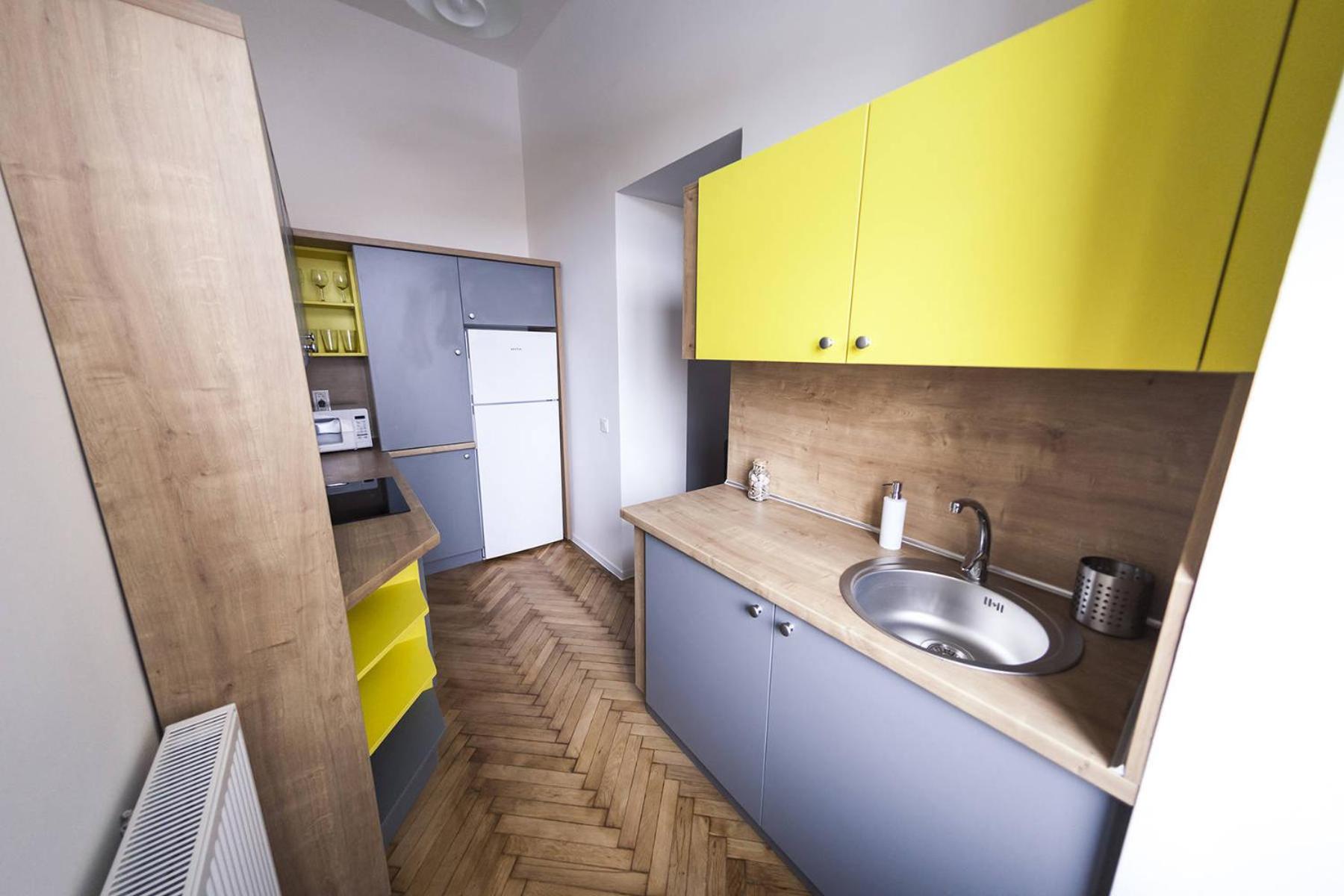 One-Bedroom Apartment - Photo 54