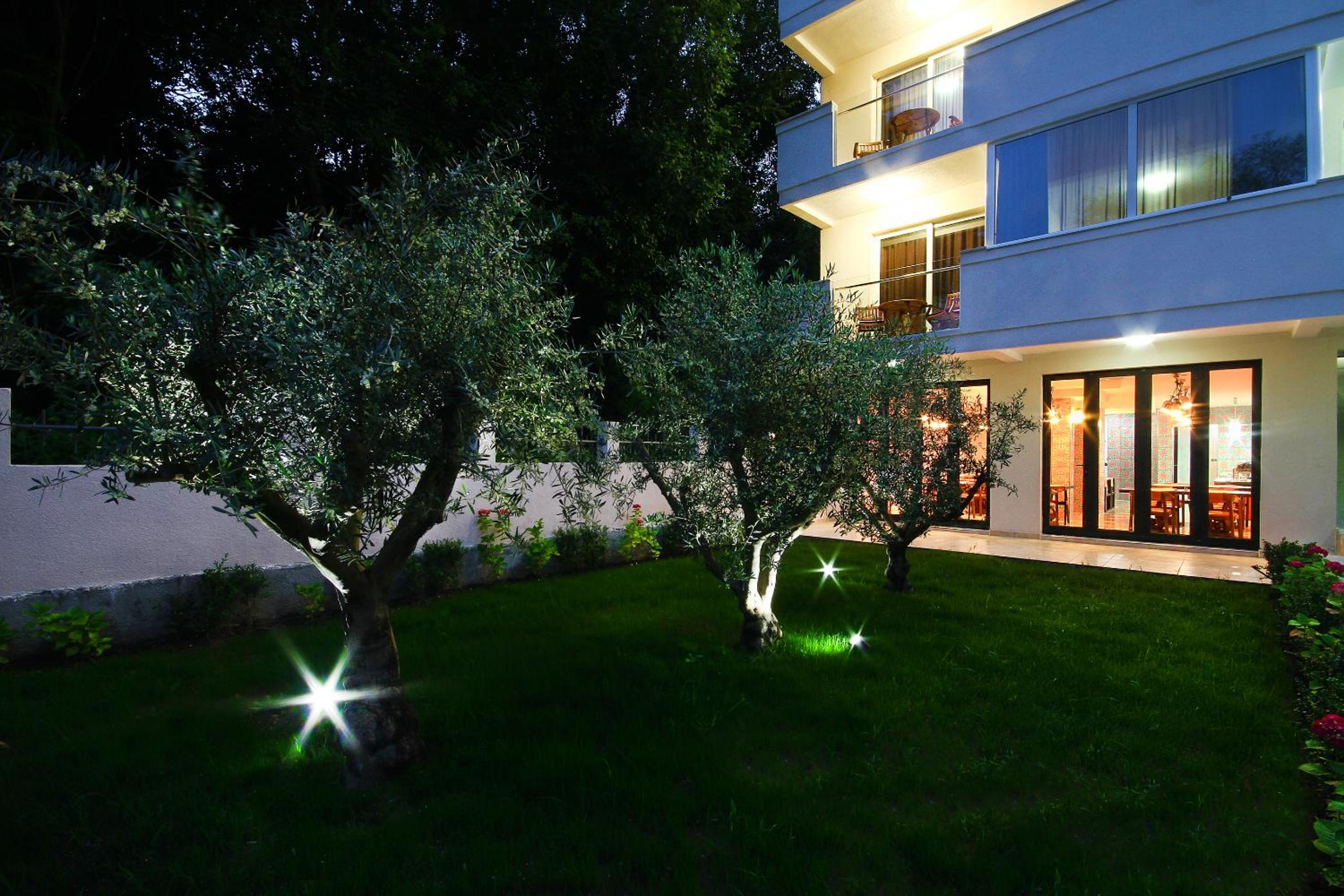 Superior Double Room with Garden View photo 2