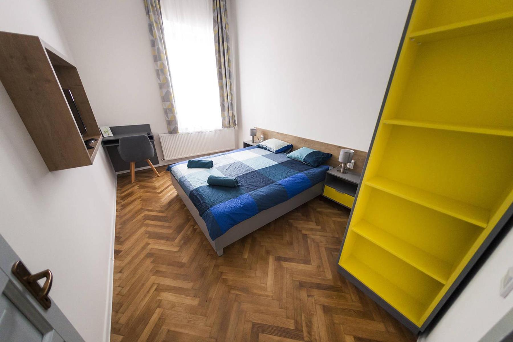 One-Bedroom Apartment - Photo 65