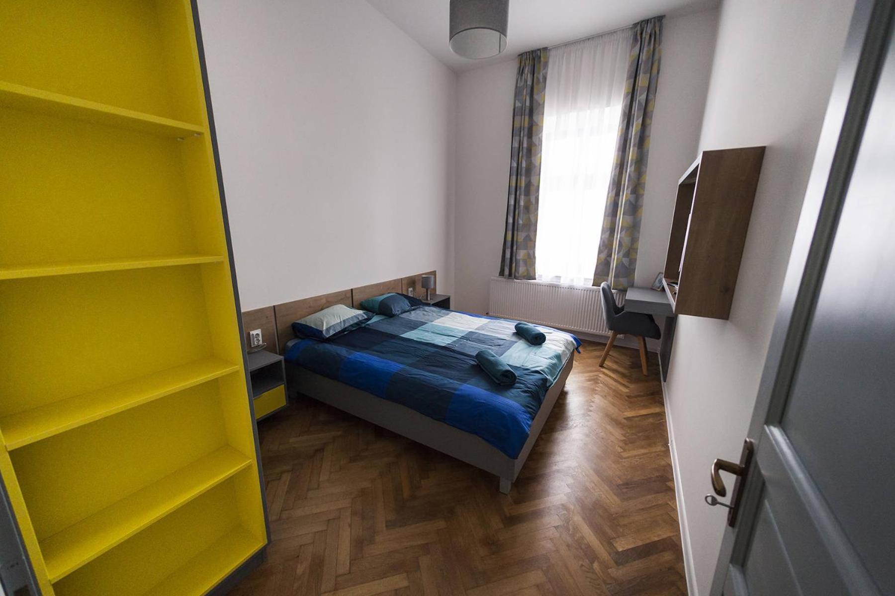One-Bedroom Apartment - Photo 71