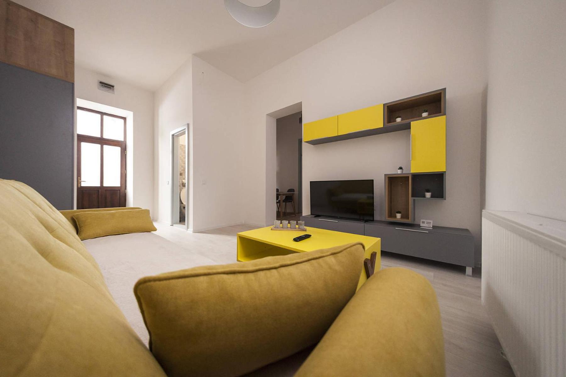 One-Bedroom Apartment - Photo 74