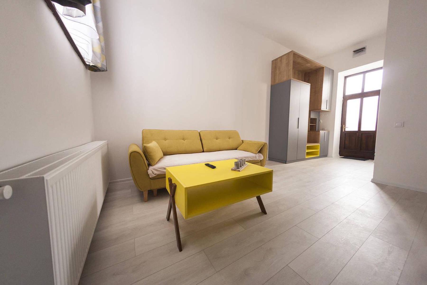 One-Bedroom Apartment - Photo 77