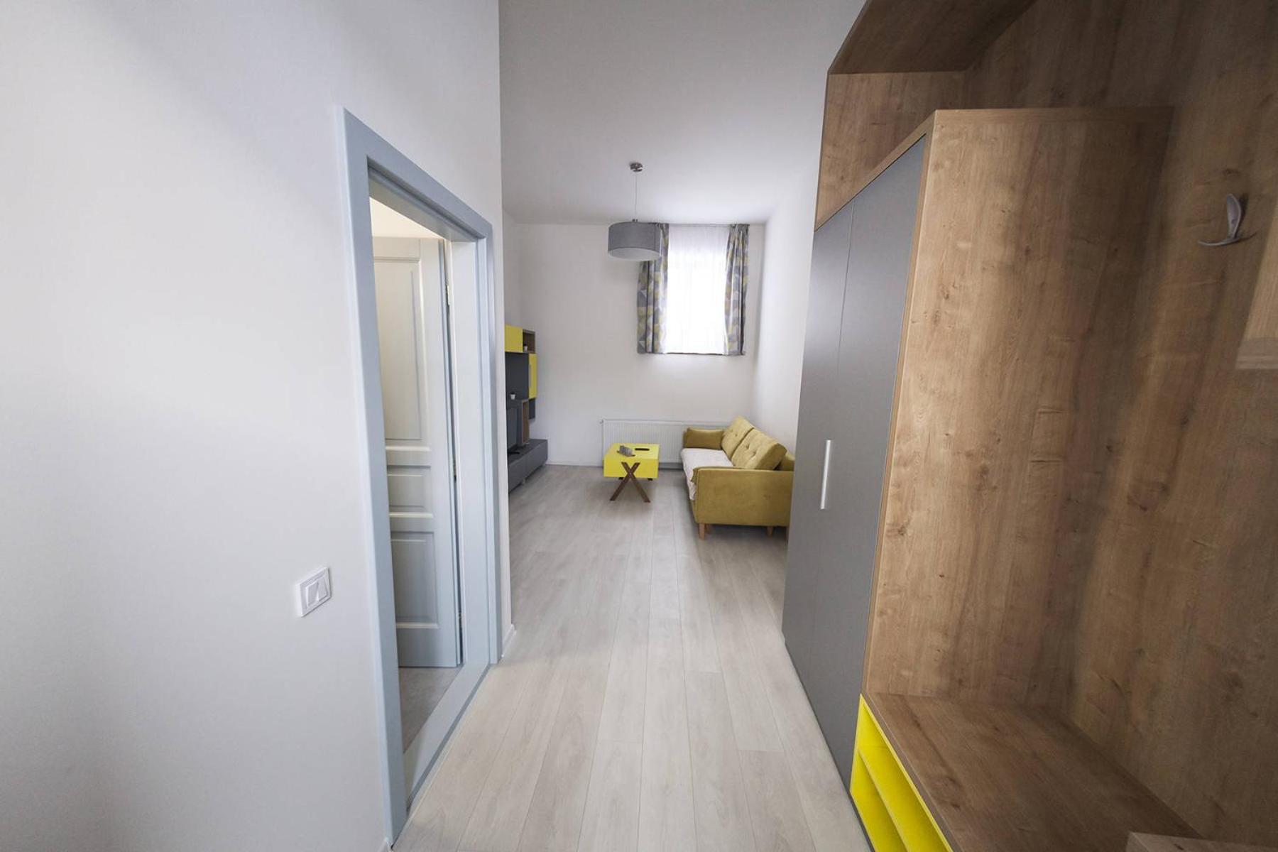 One-Bedroom Apartment - Photo 83