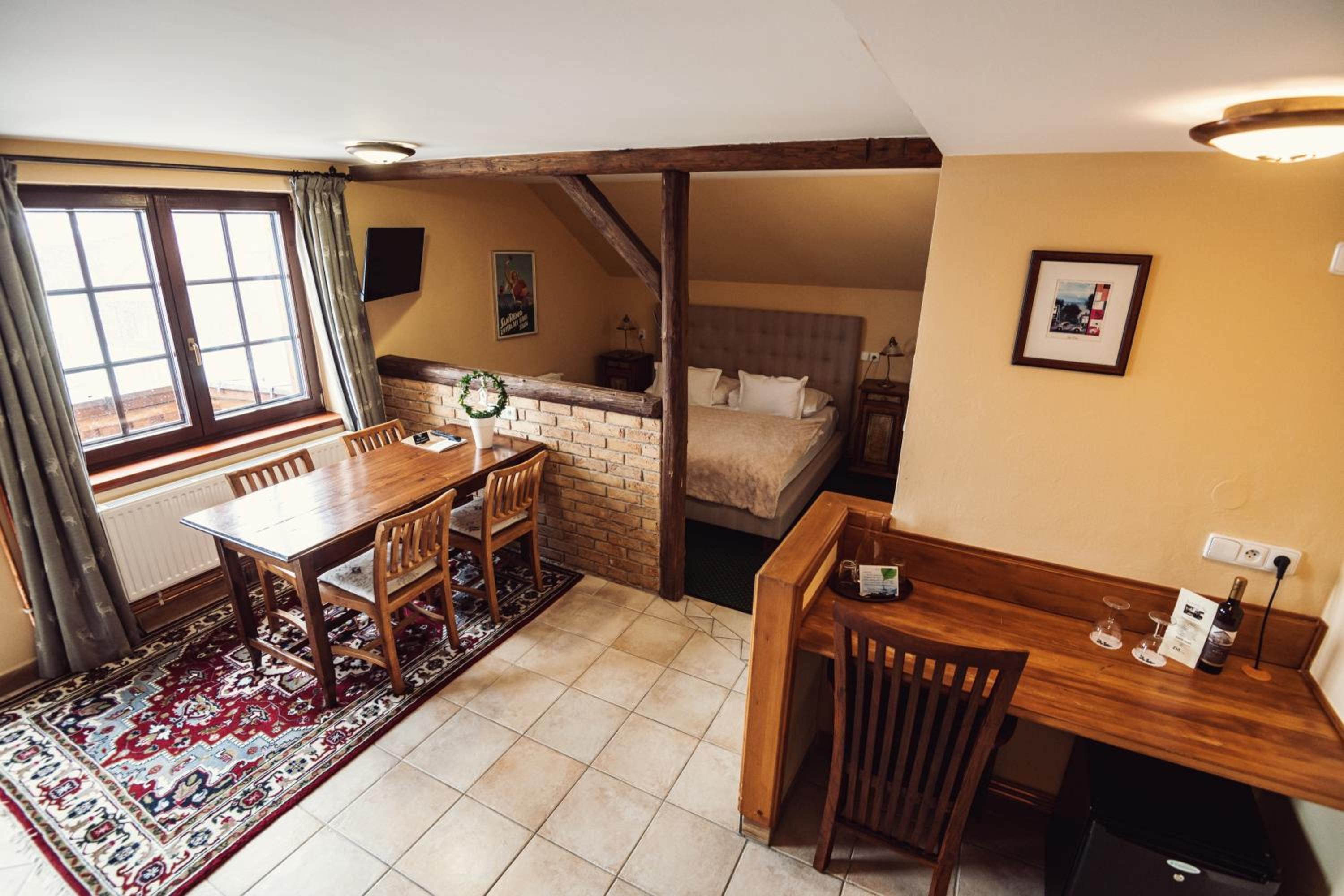 Suite with Balcony photo 2