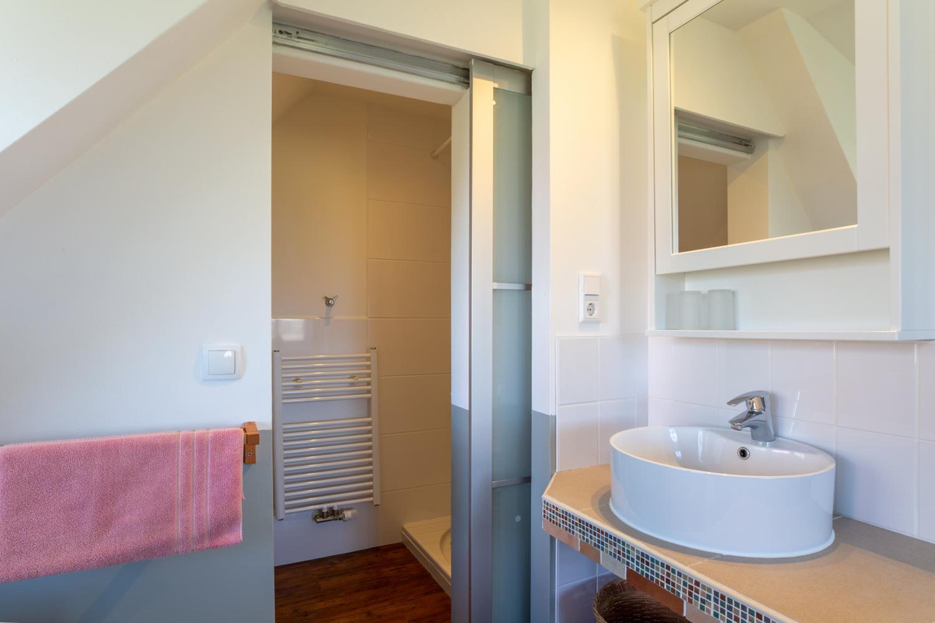 Studio Apartment photo 2