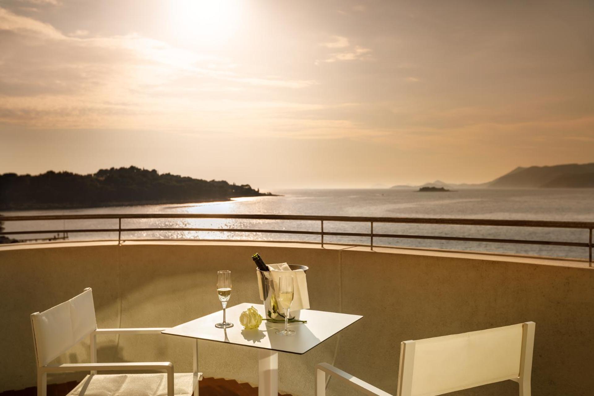 Relax and unwind with breathtaking ocean views.
