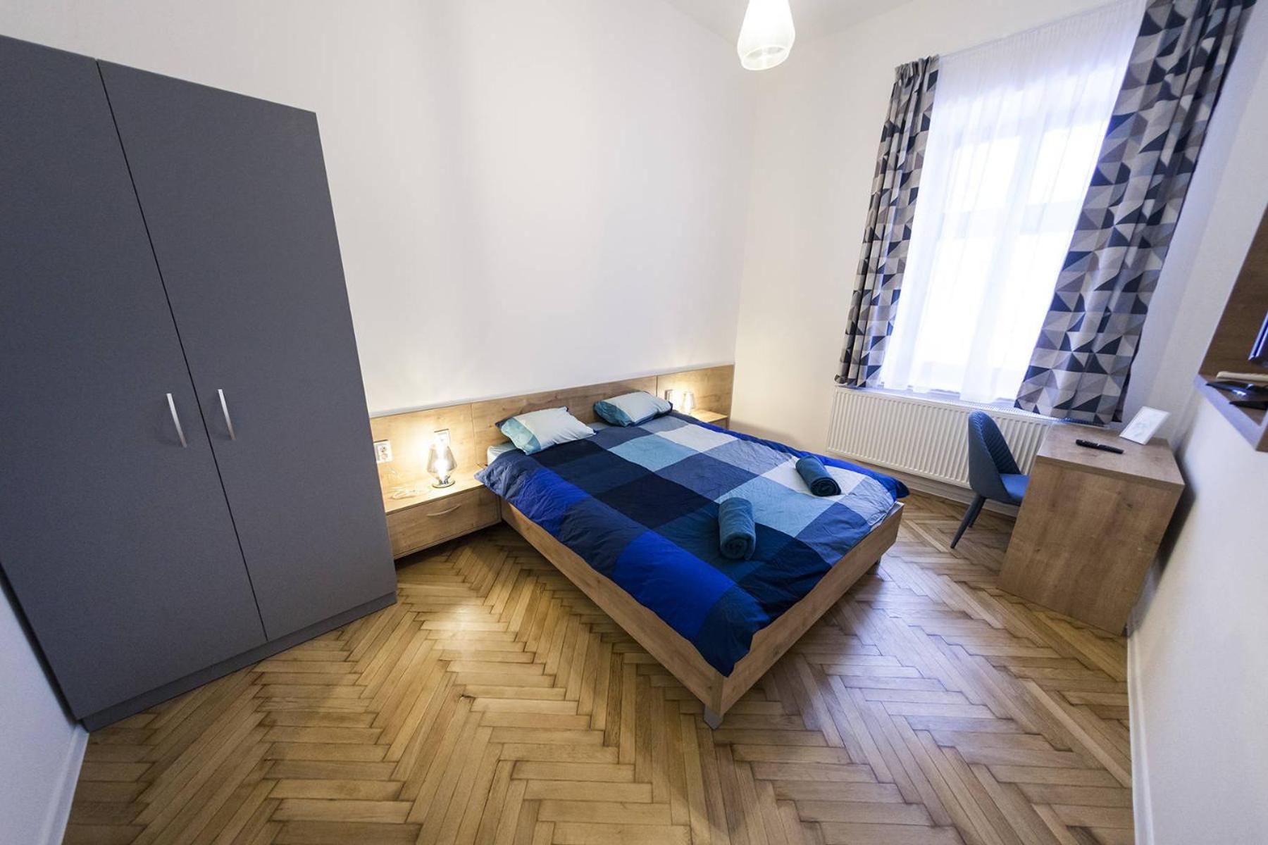 One-Bedroom Apartment - Photo 89