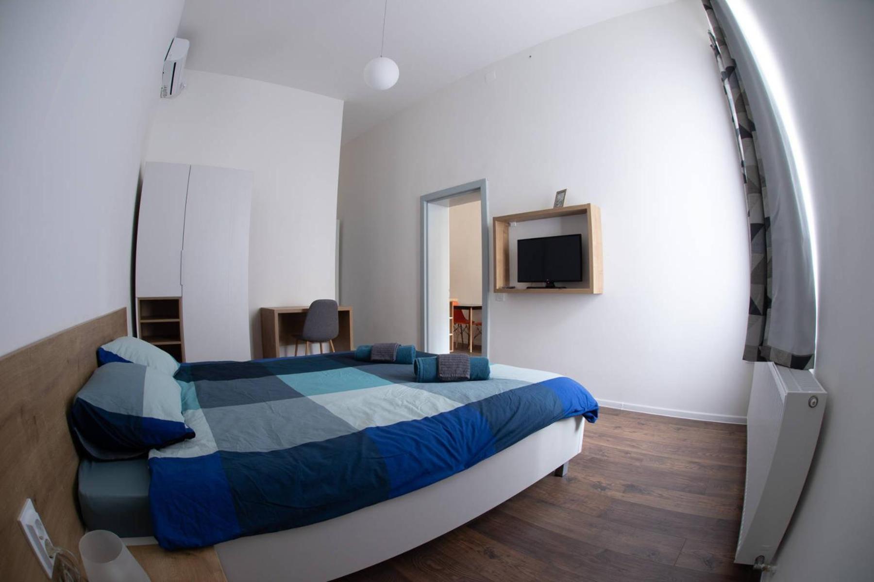 One-Bedroom Apartment - Photo 134