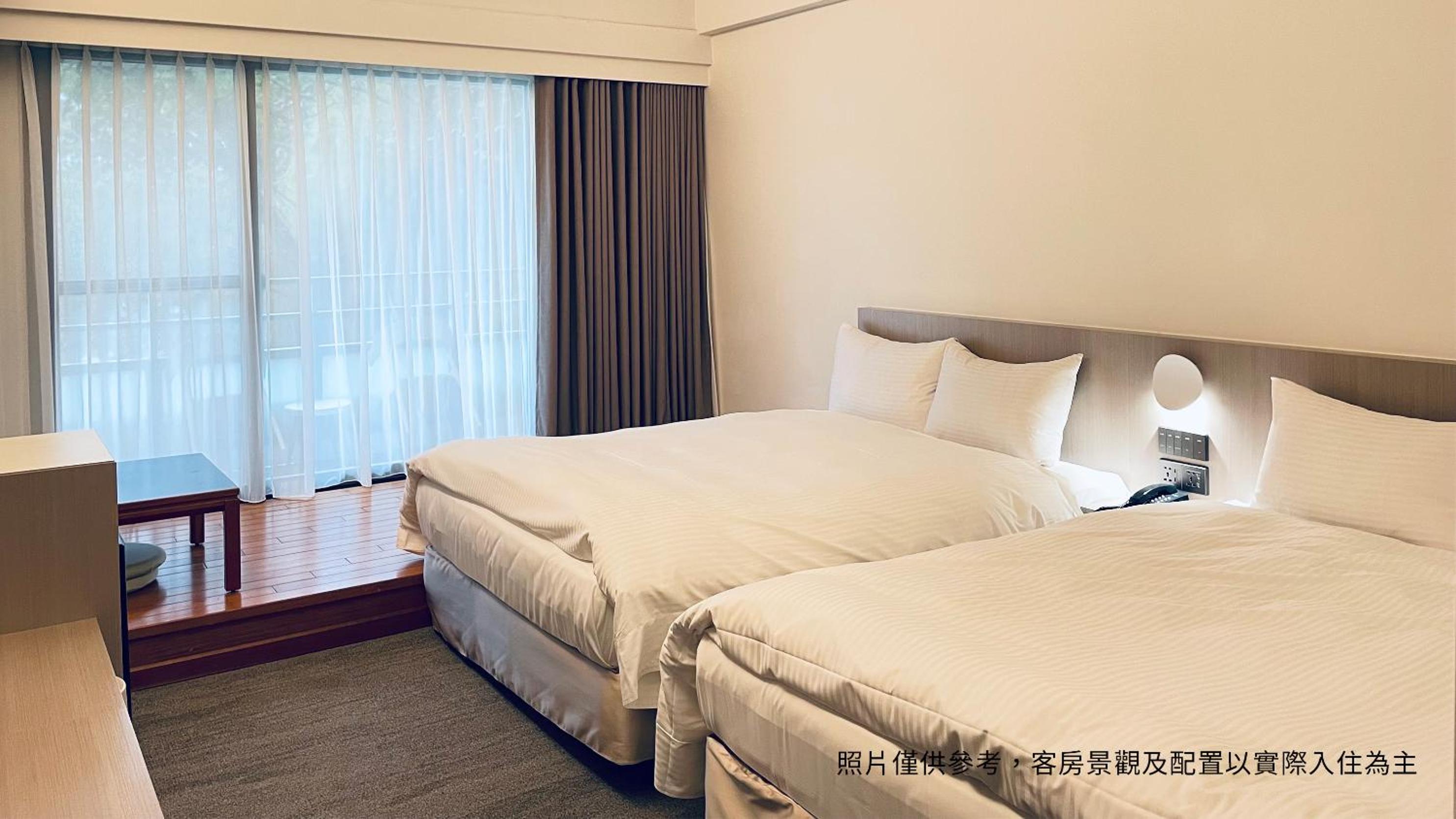 Japanese-Style Family Room - Photo 1
