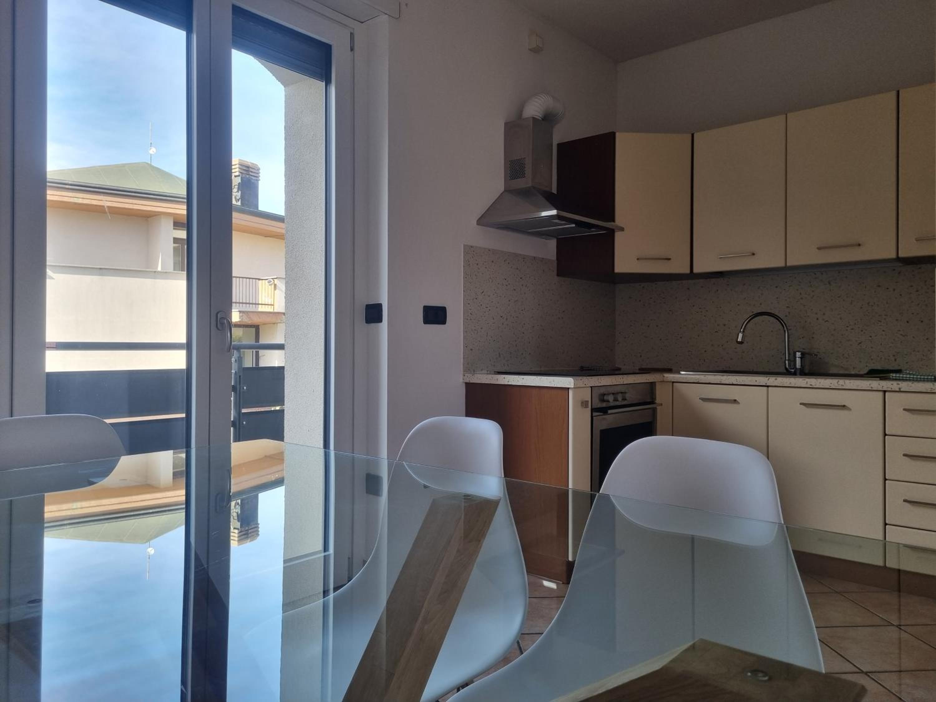 Two-Bedroom Apartment - Photo 7