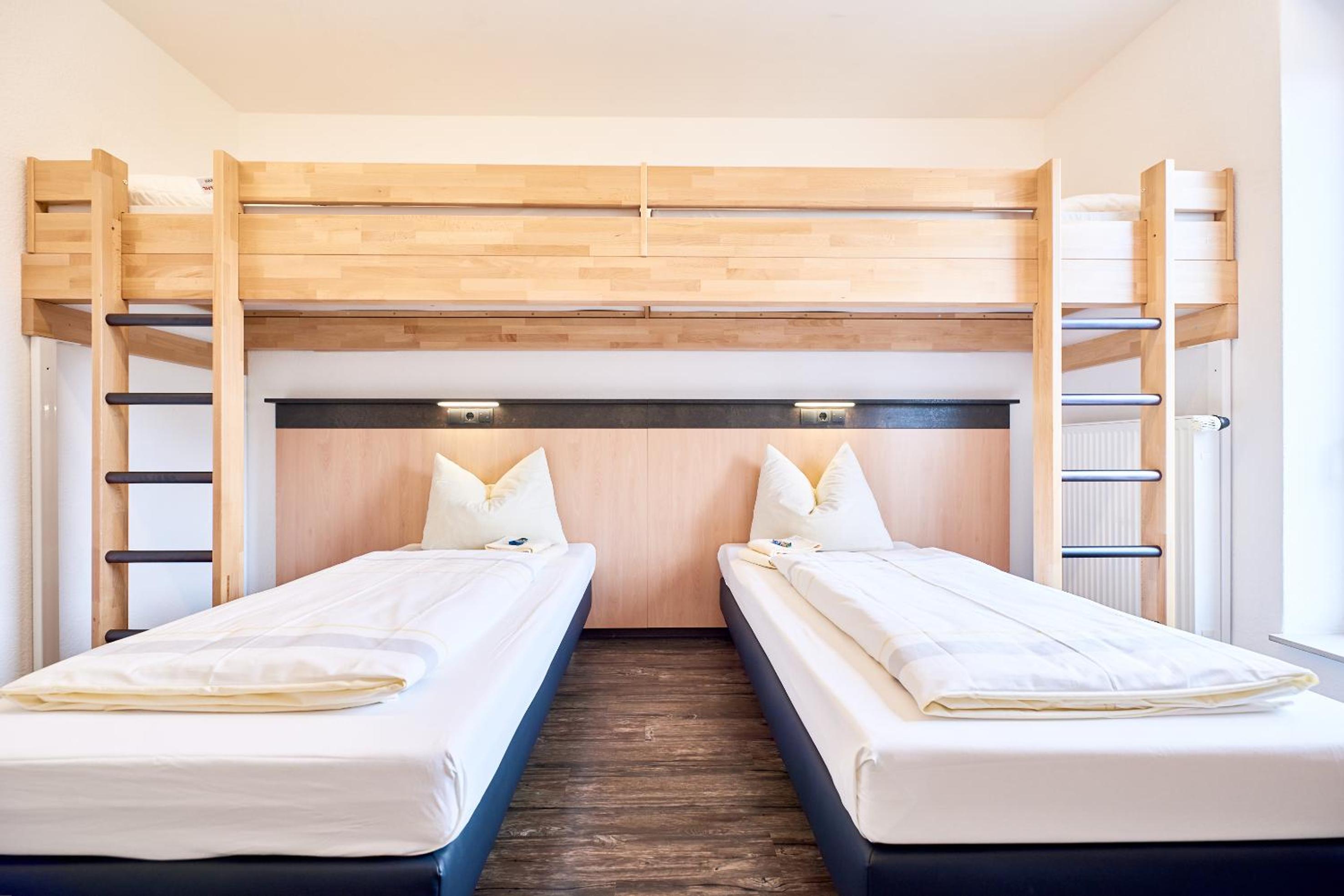 Quadruple Room with Bathroom photo 1