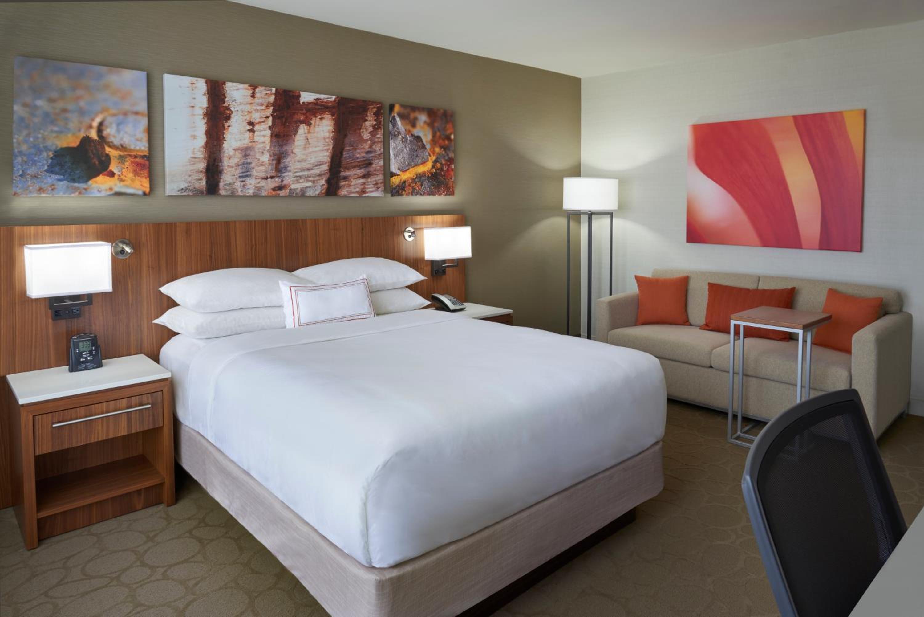 Queen Room - Photo 9