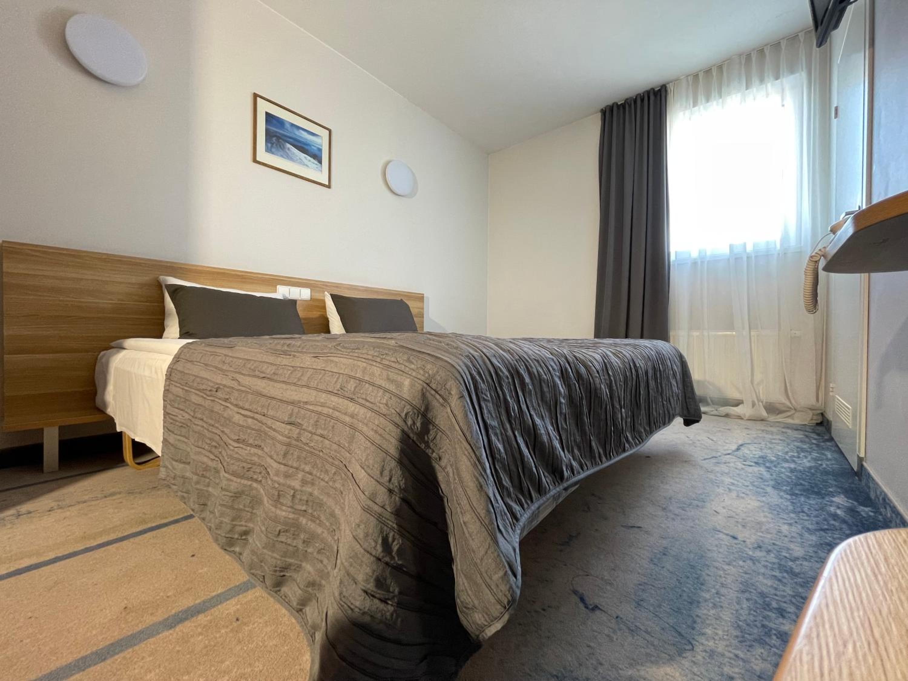 Double Room - Photo 10