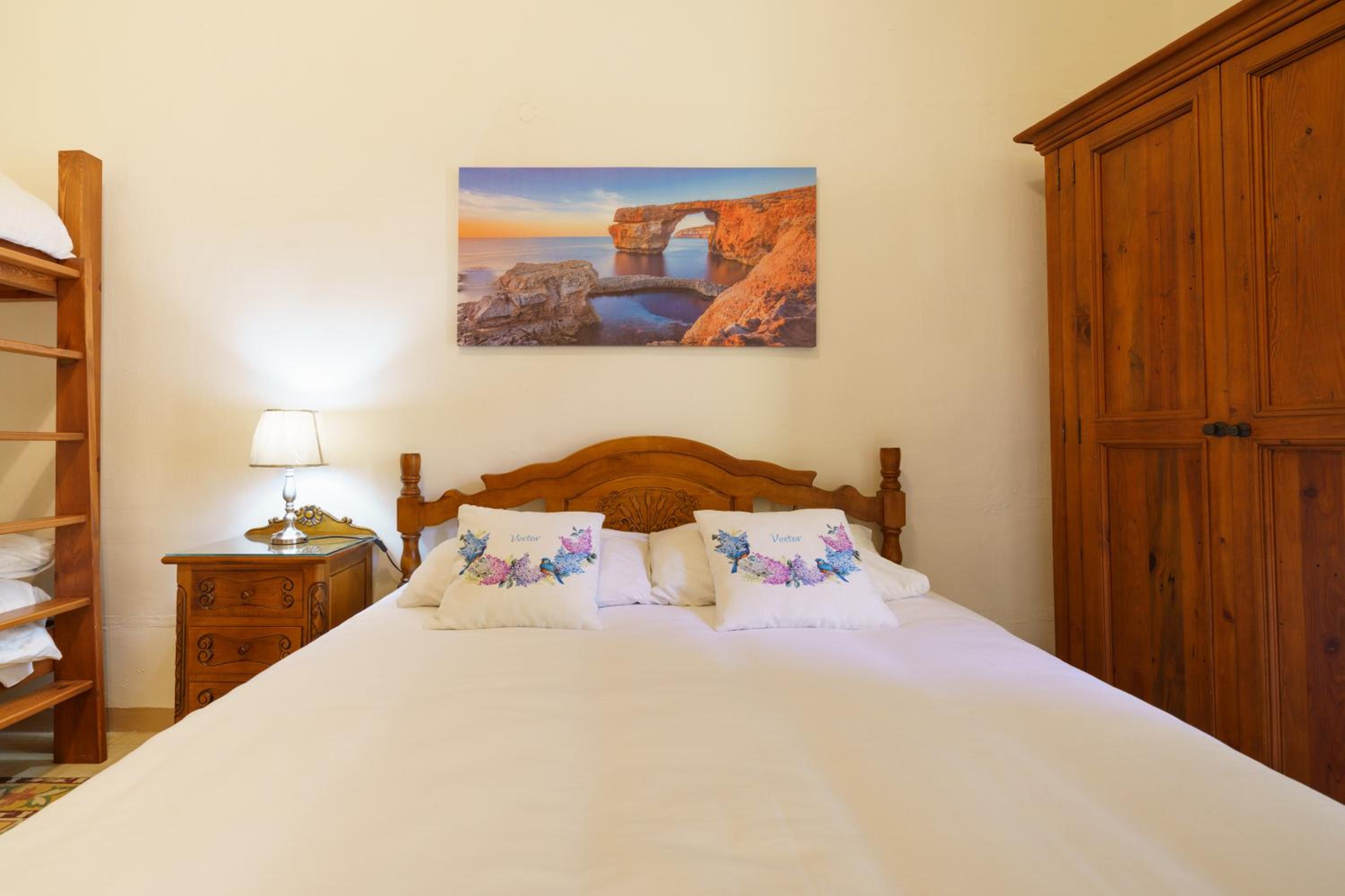 Quadruple Room photo 3