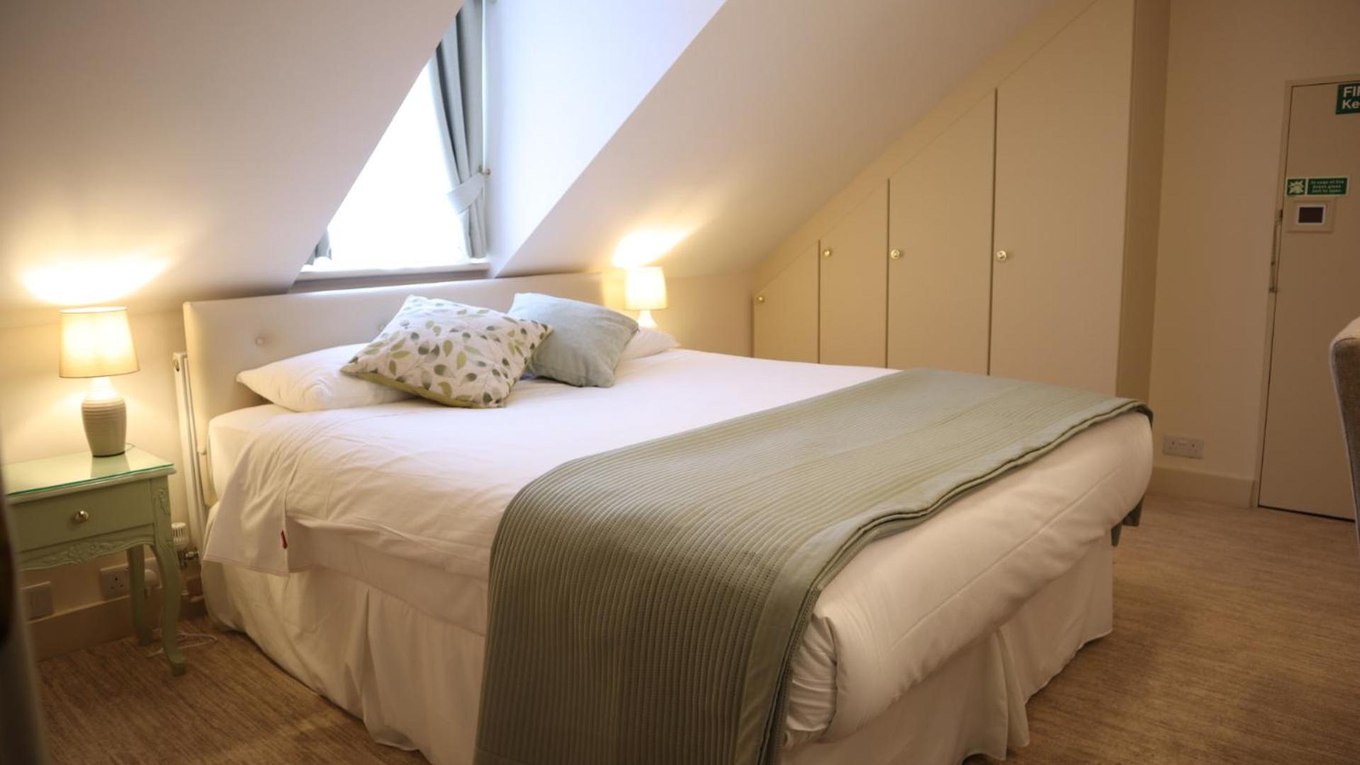 Attic Double Room - Photo 1