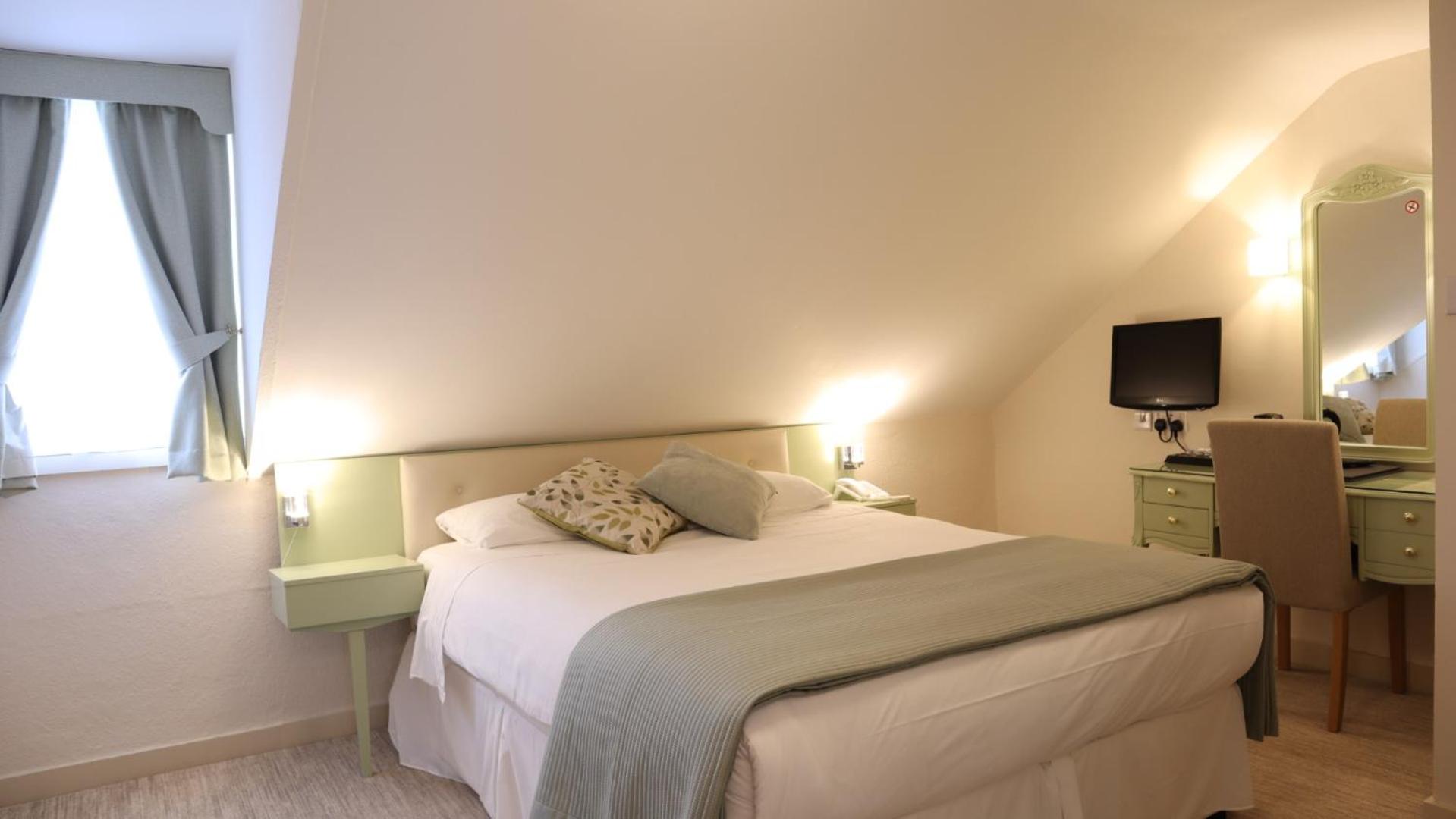 Attic Double Room - Photo 2