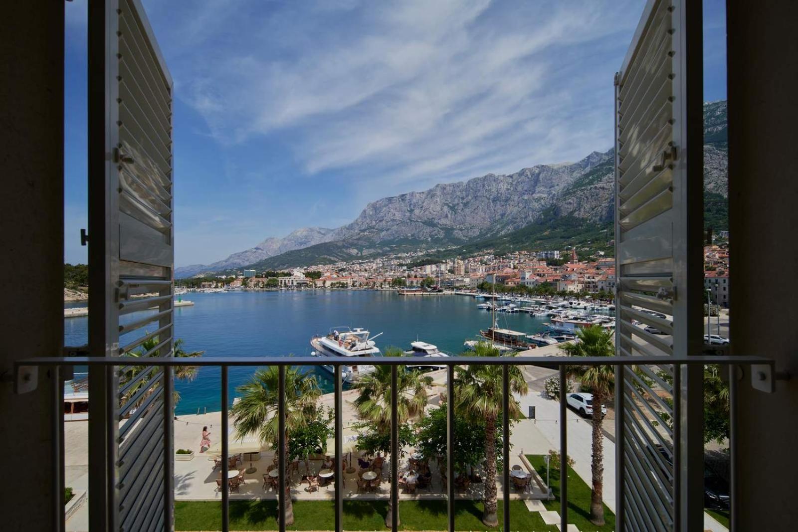 Double Room with Sea View - Photo 4