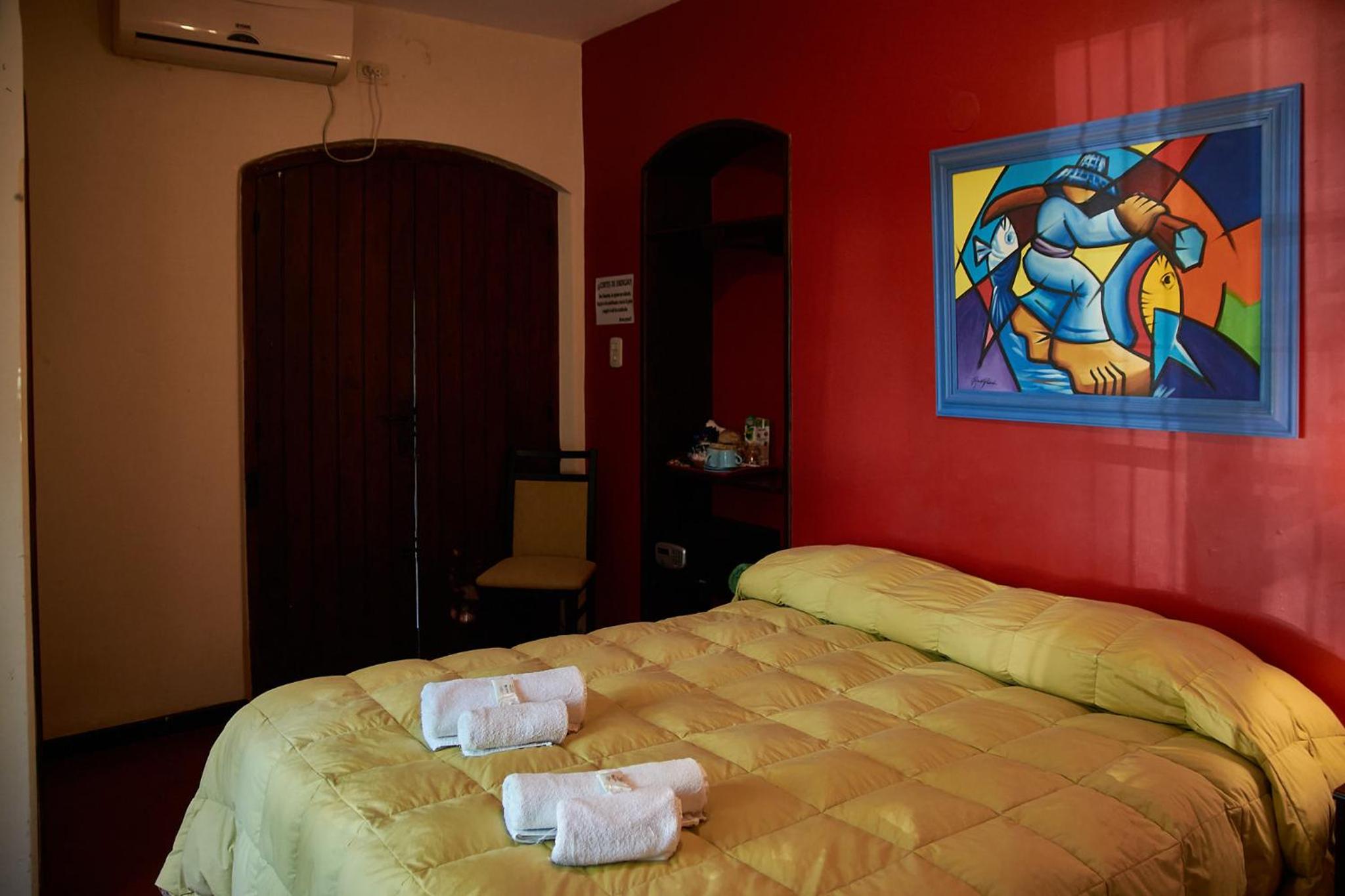 Deluxe Room (2 Adults + 1 Child) photo 3