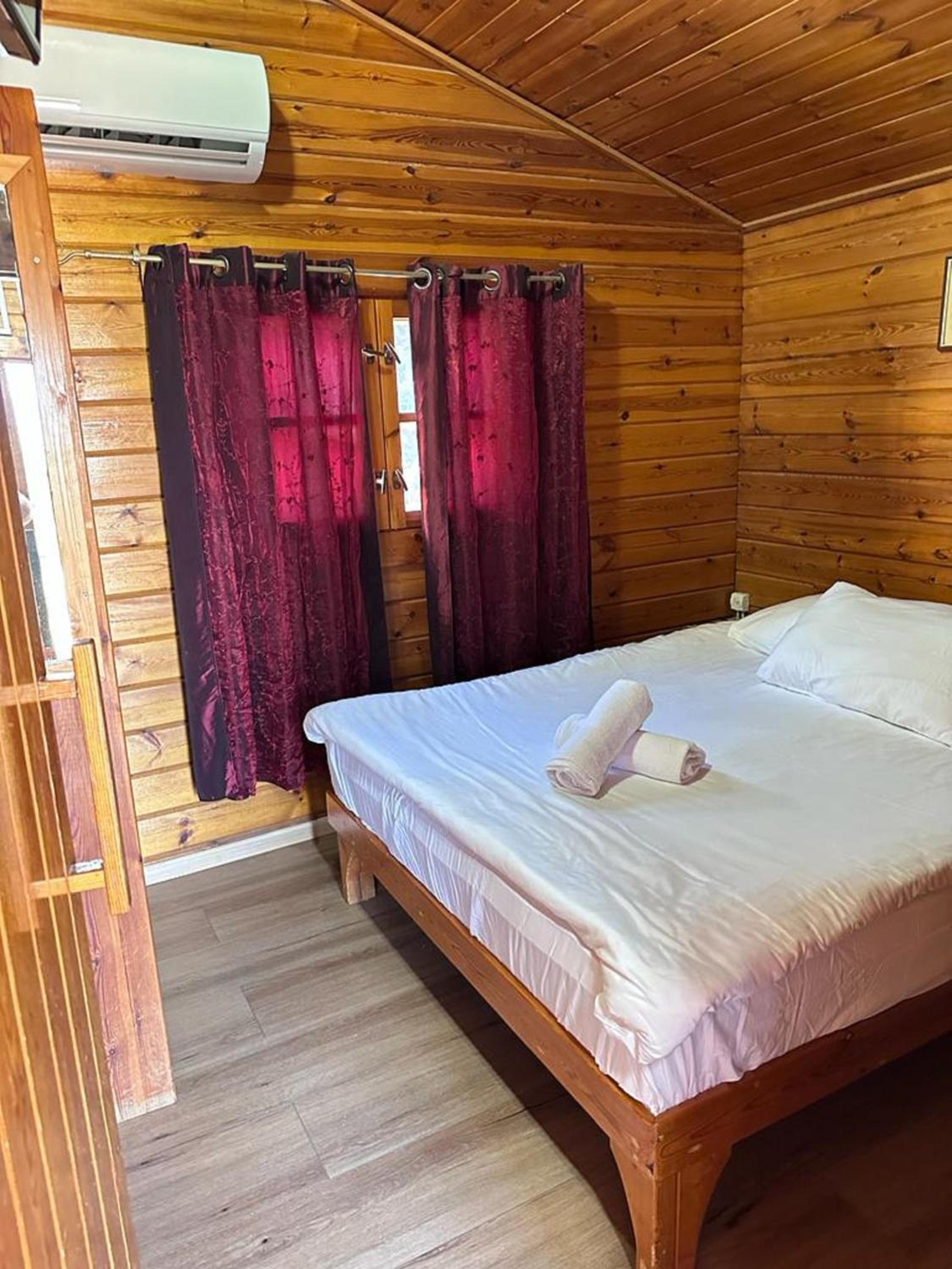 One-Bedroom Chalet photo 2