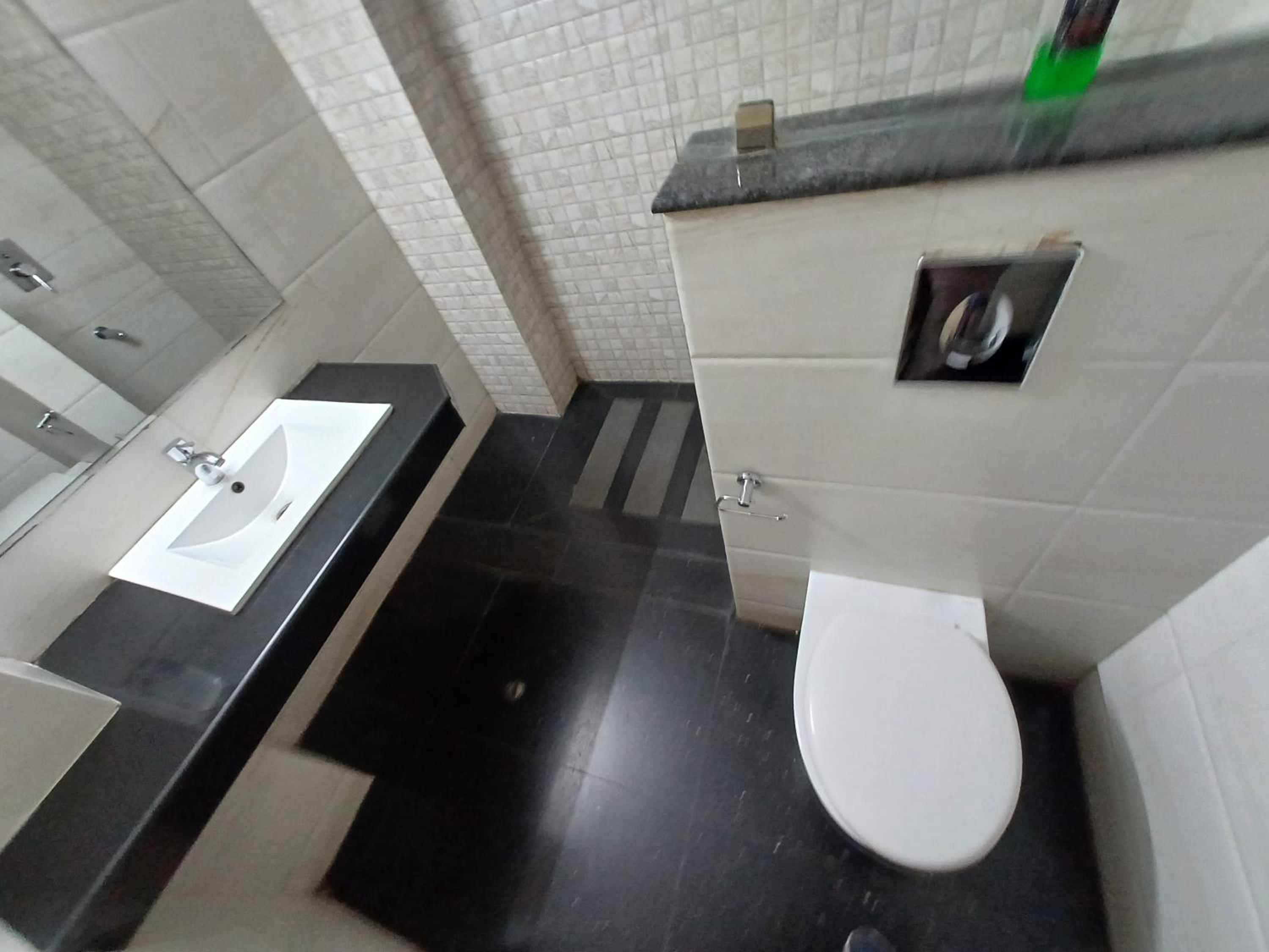 Standard Twin Room - Photo 4
