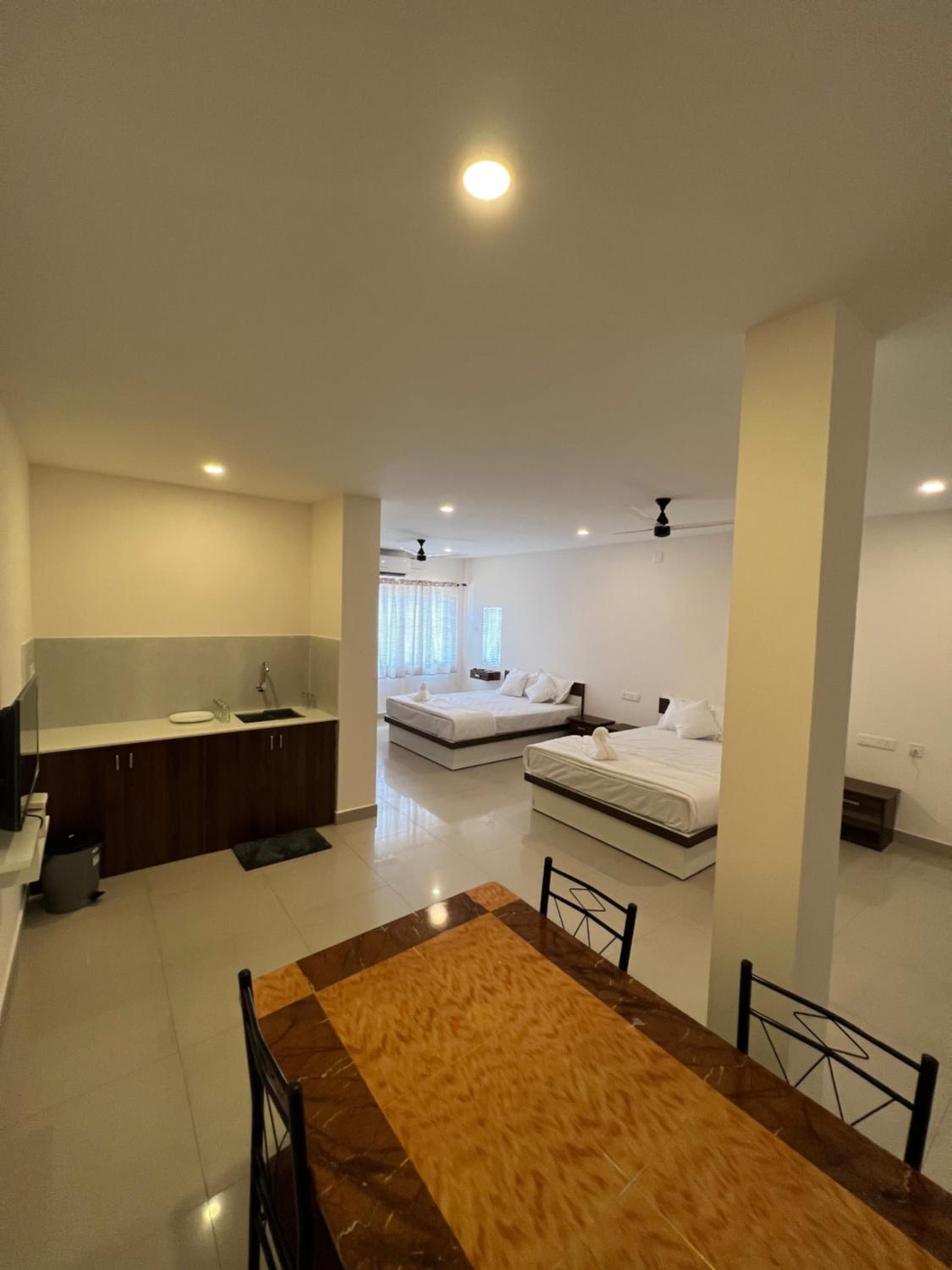 Deluxe Queen Room With Two Queen Beds