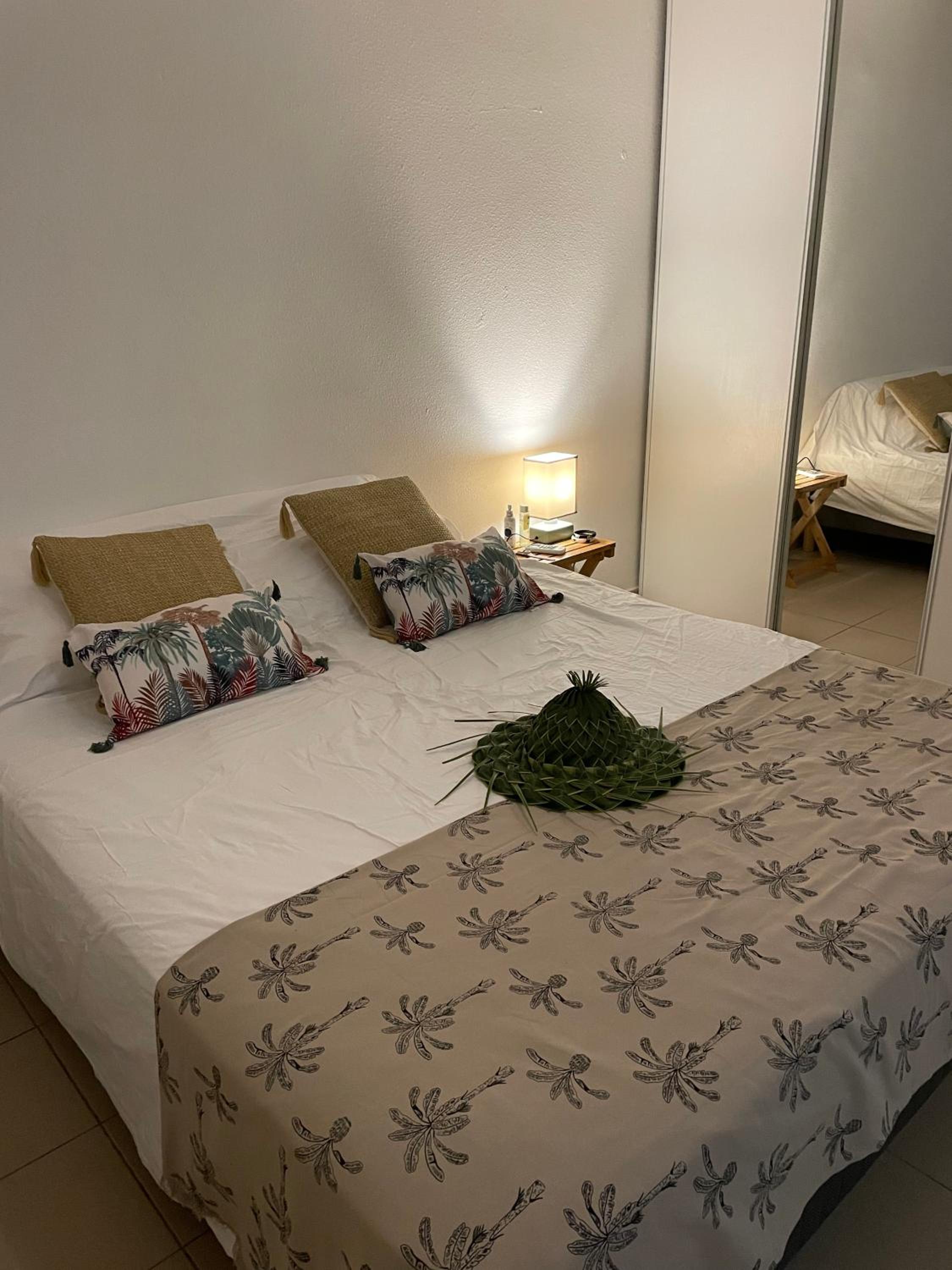 One-Bedroom House photo 1