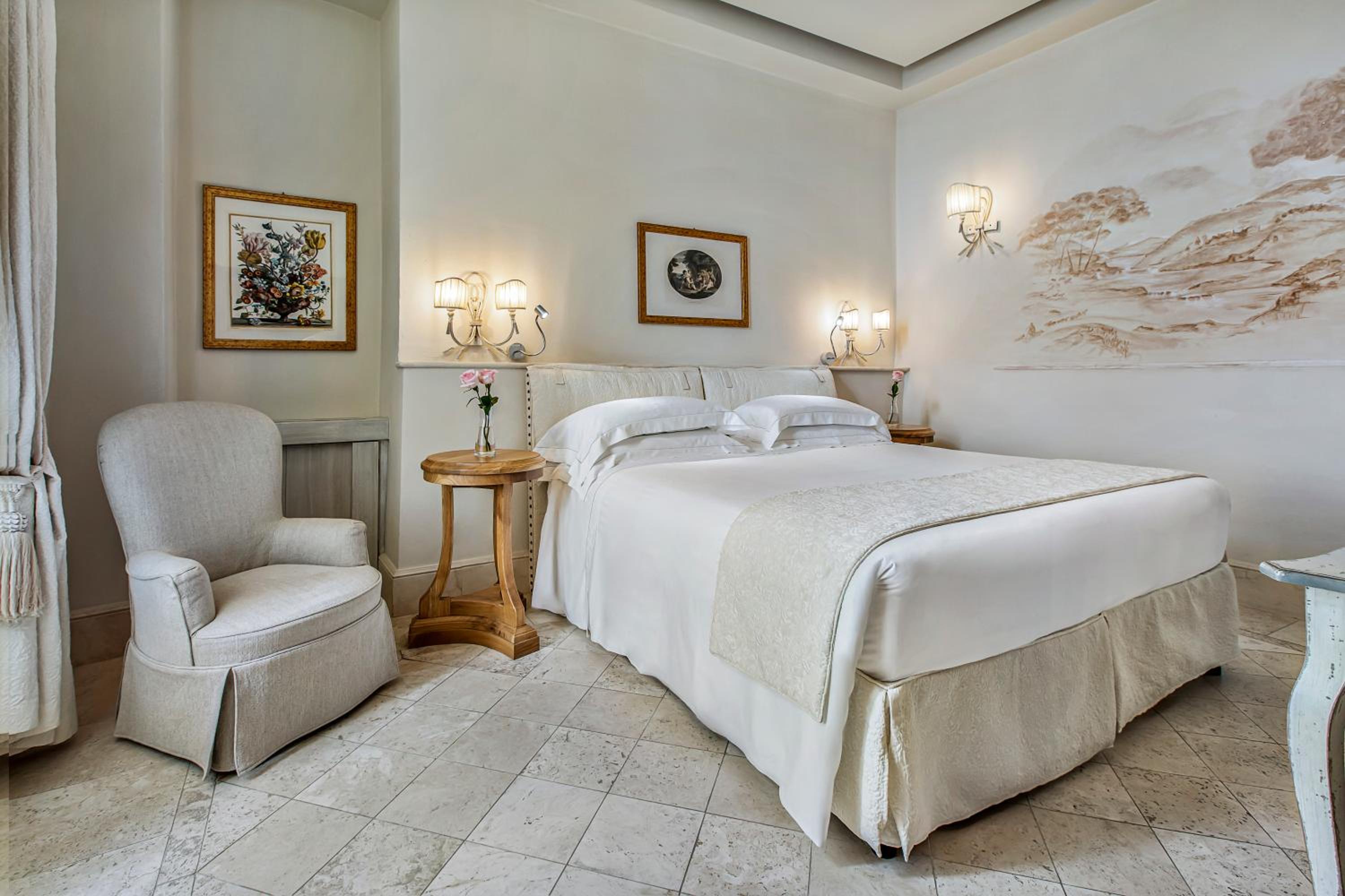 Suite with Terrace photo 2