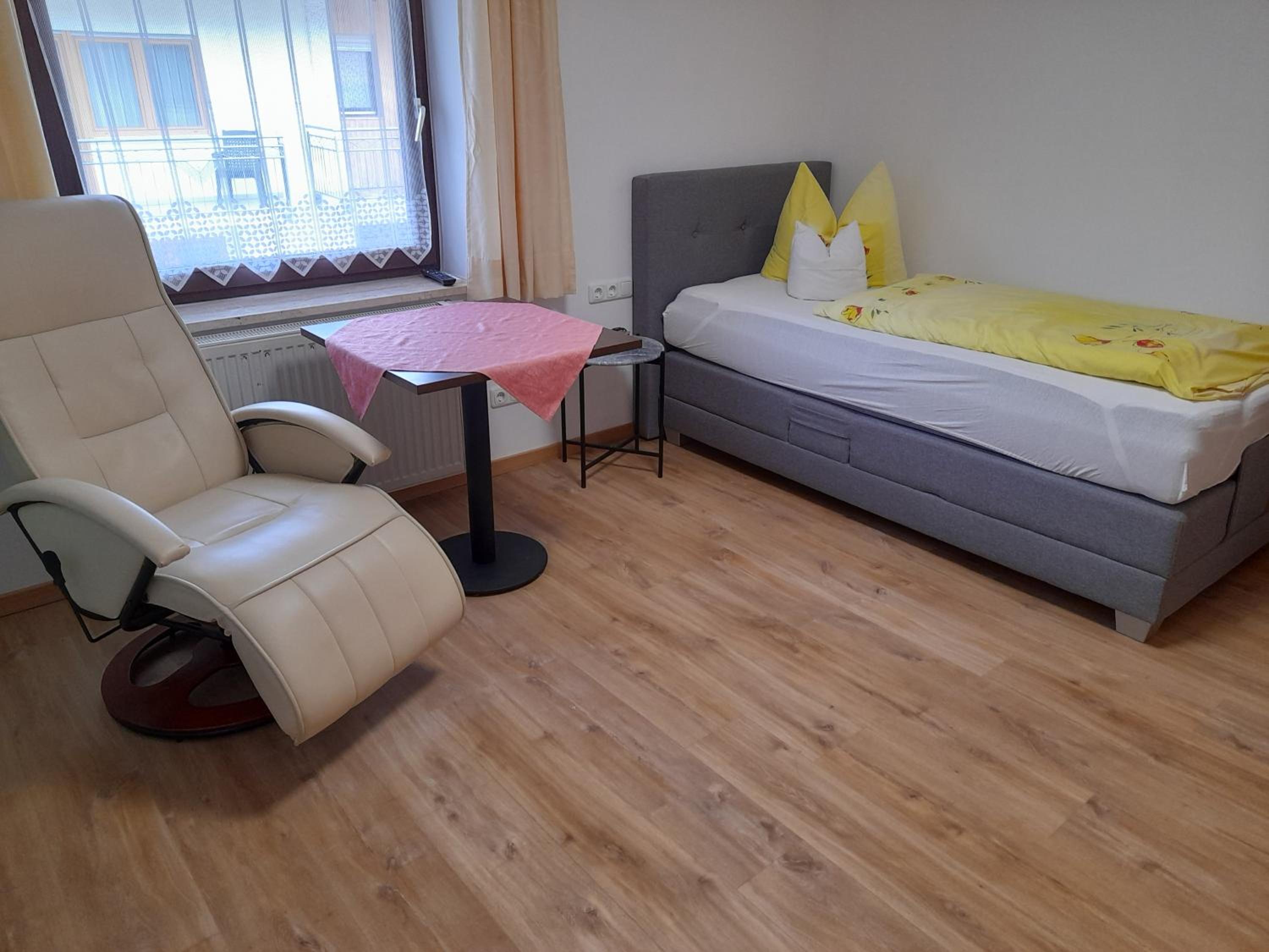 Apartment photo 1