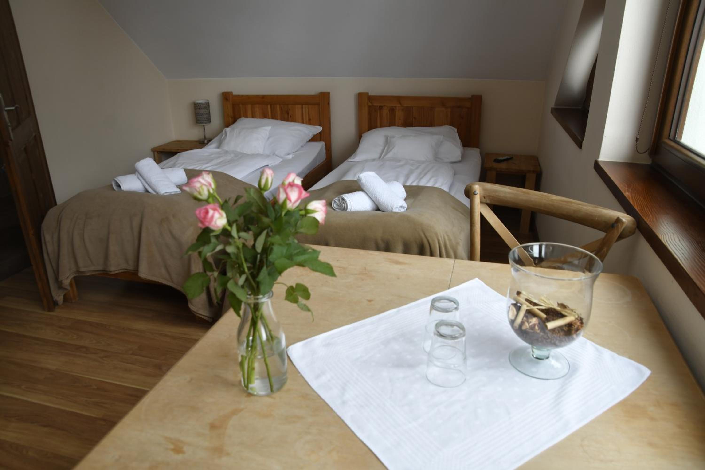 Large Double or Twin Room photo 1