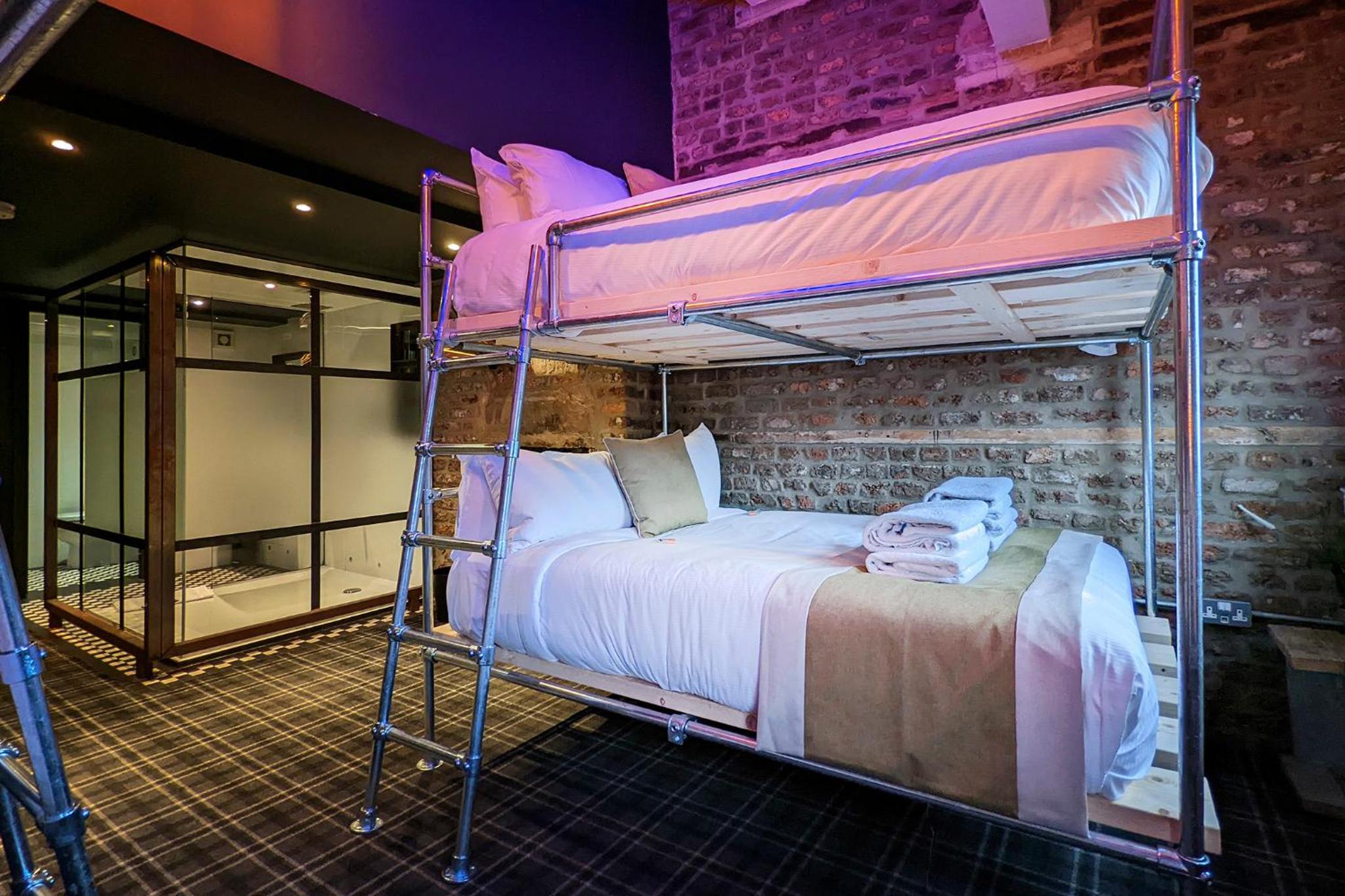  Deluxe Double Room with City View - Photo 4