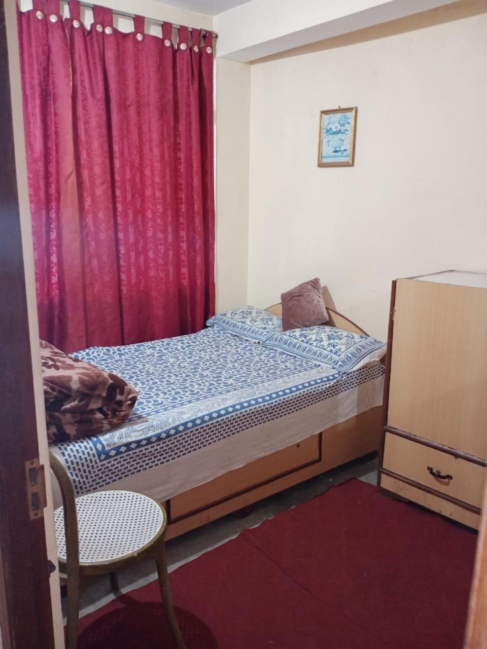 Budget Double Room - Photo 4