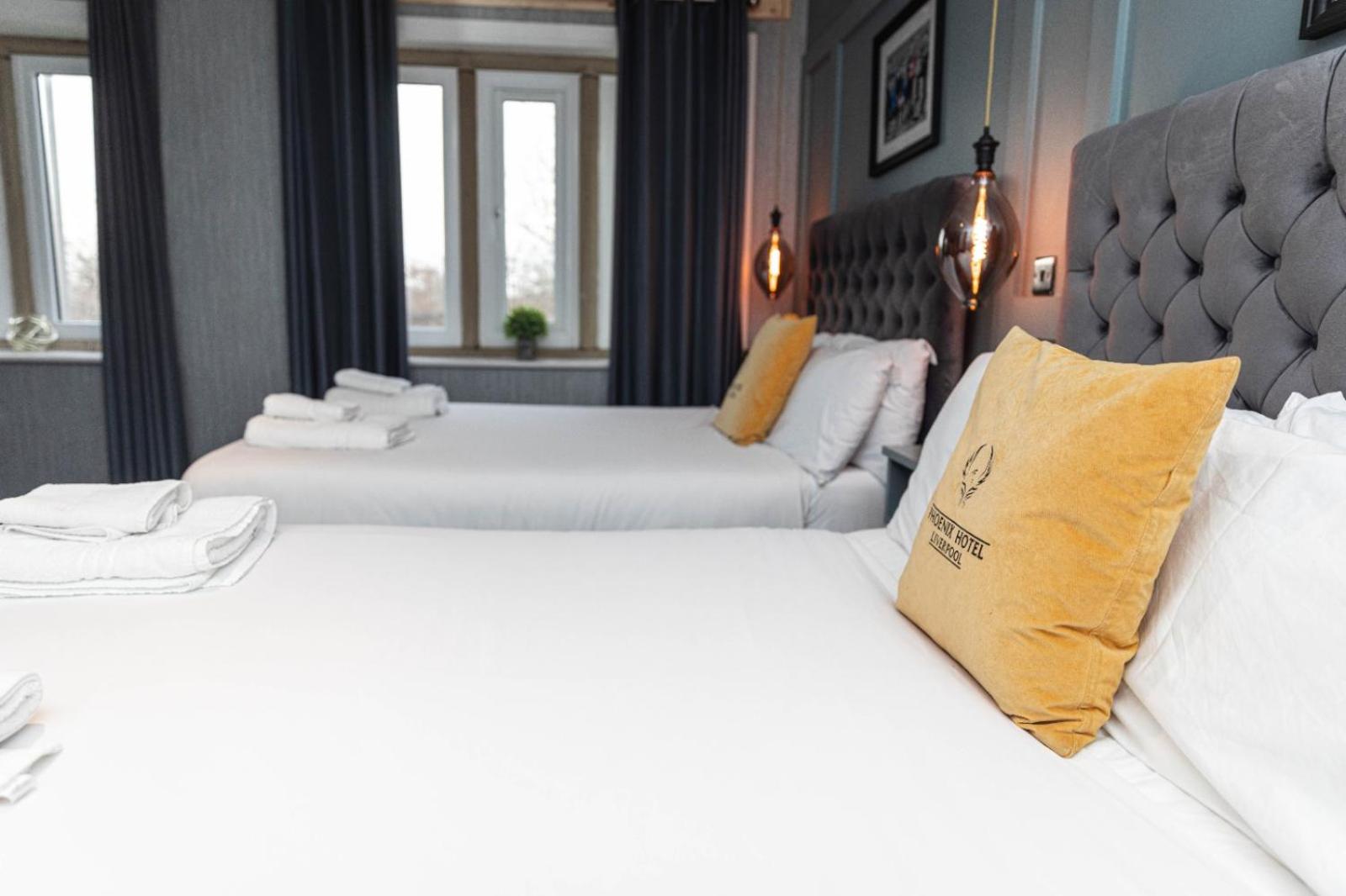 Superior Quadruple Room - Photo 10