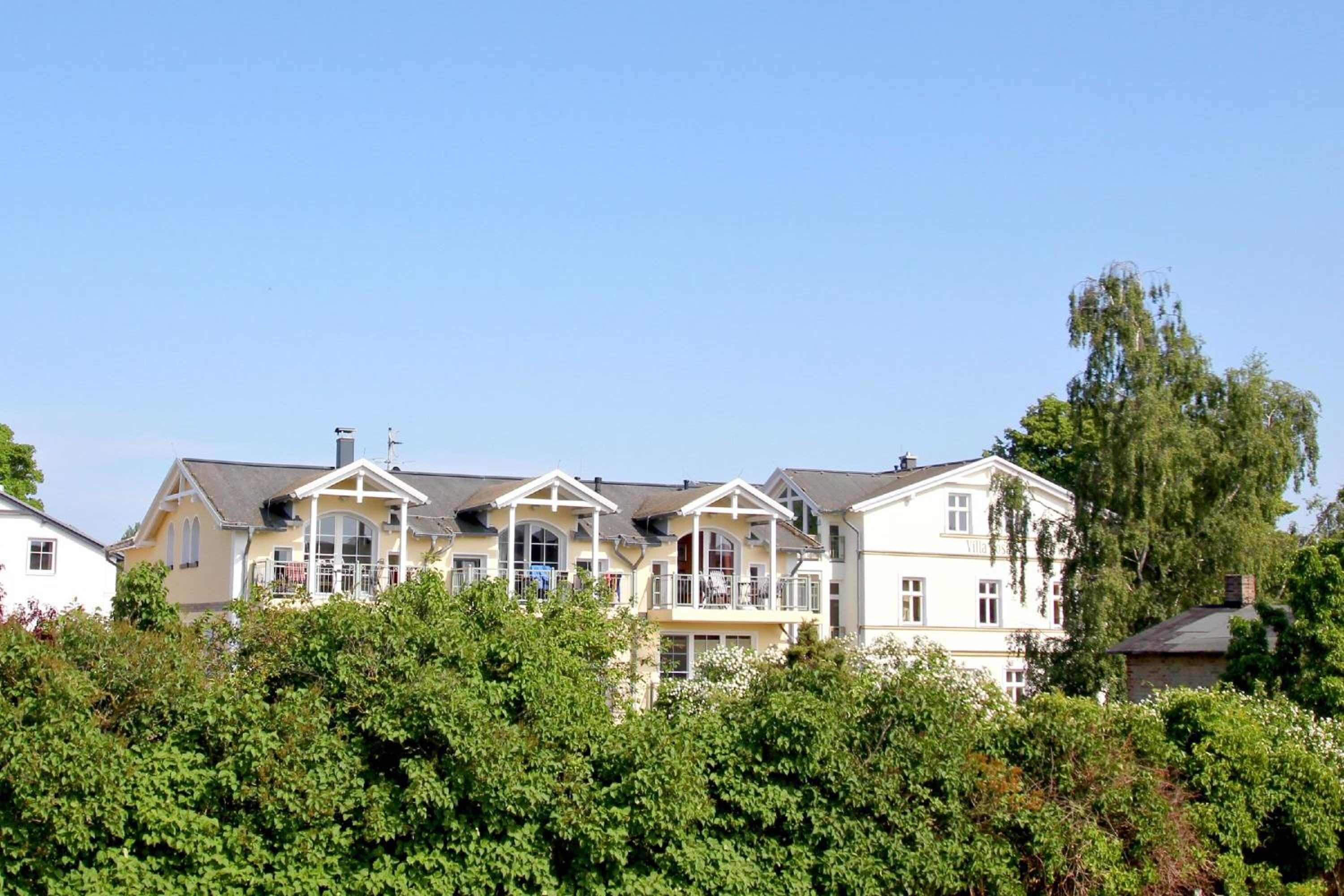 Apartment with Sea View photo 2