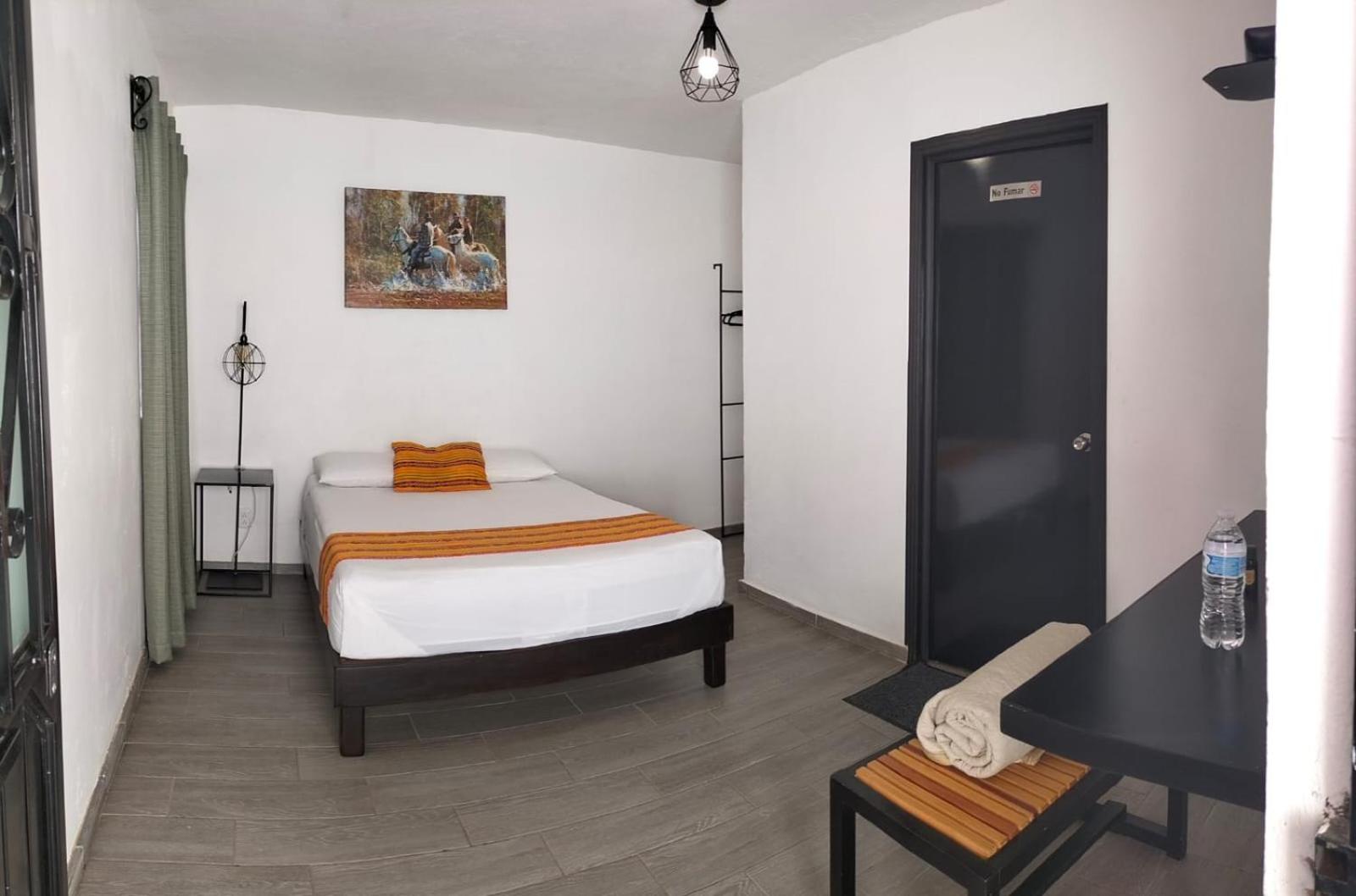 Double or Twin Room photo 1