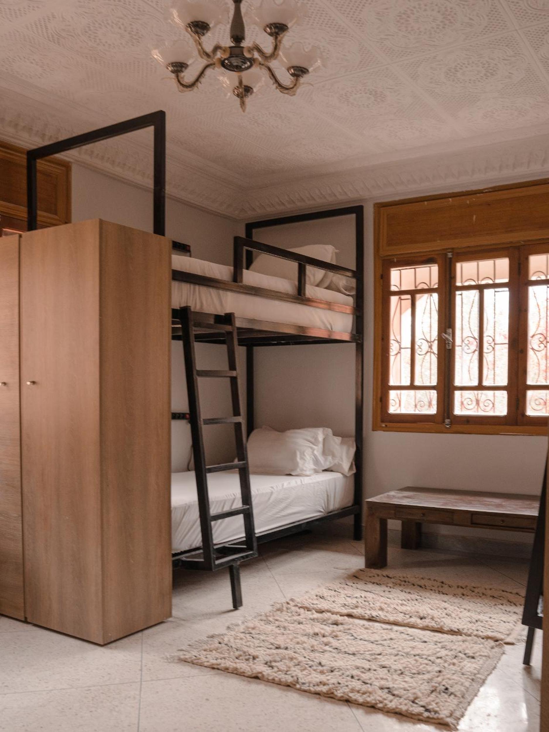 Bed in 6-Bed Female Dormitory Room photo 1