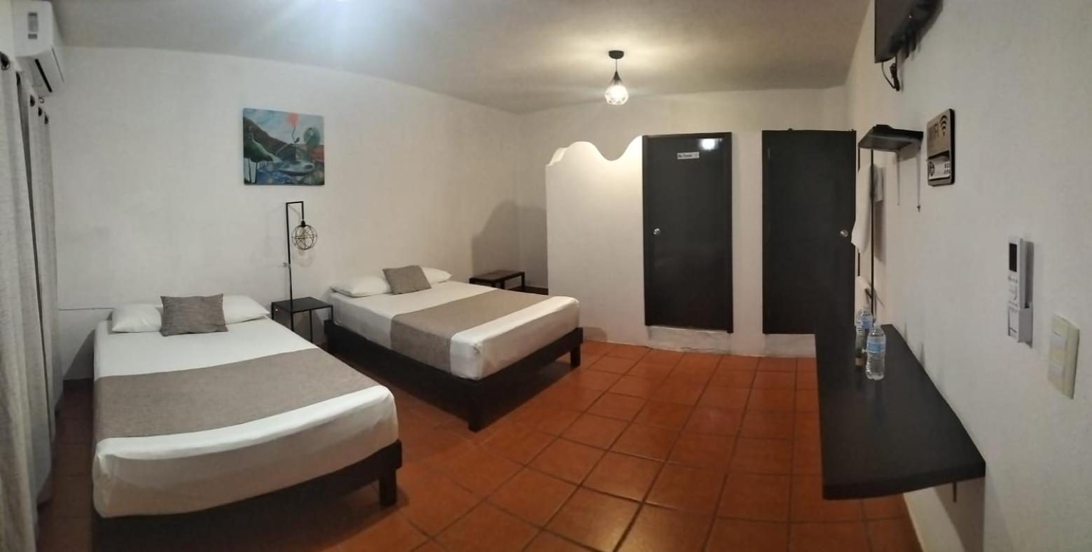 Double Room with Two Double Beds photo 3