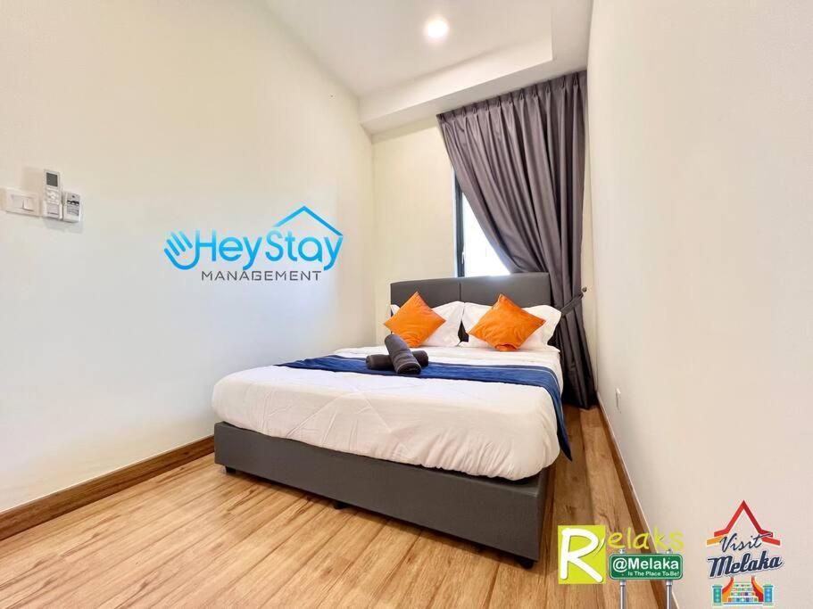 Three-Bedroom Apartment - Photo 4